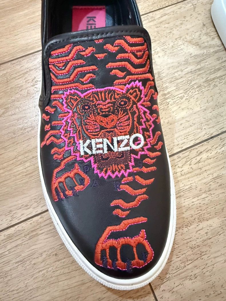 Kenzo Kenzo Tiger head pure leather embroidered printed flat sol Size US 5.5 / IT 35.5 - 4 Thumbnail
