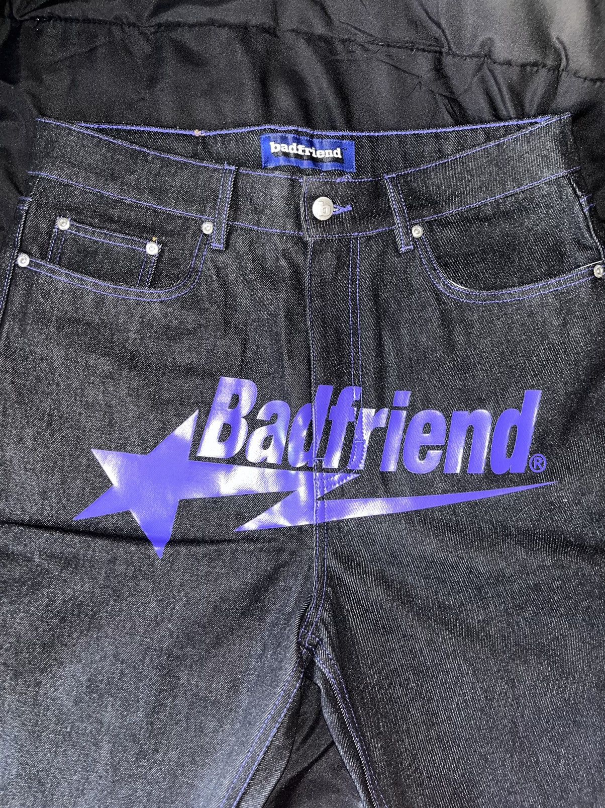 Badfriend Bad Friend Size US 32 / EU 48 - 2 Thumbnail