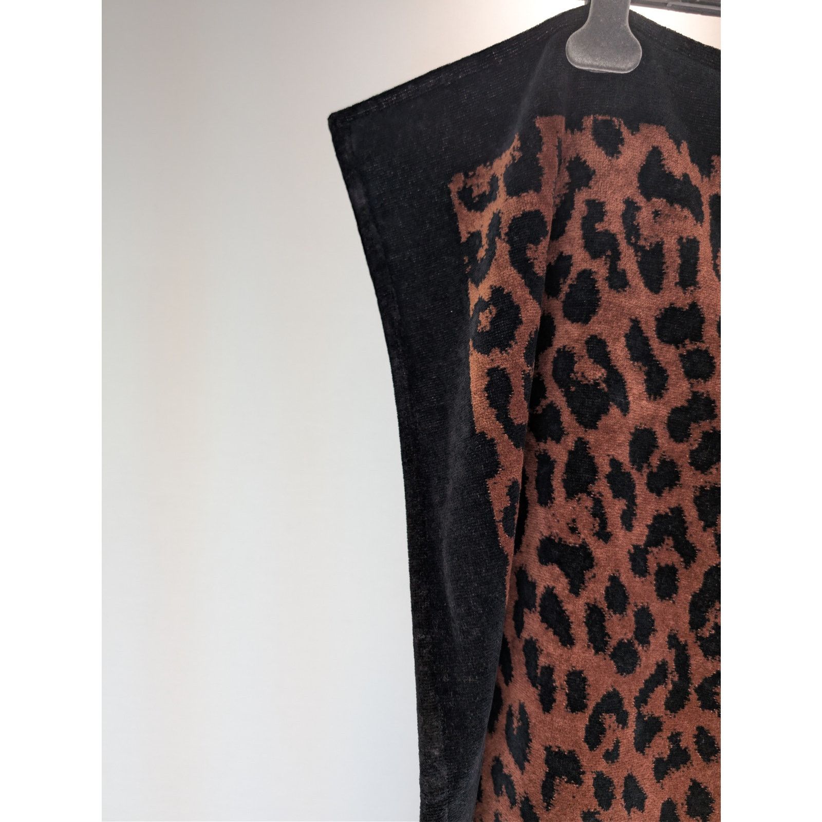 Tom Ford o1rshd1 Size: OS / Towel Towel In Leopard Brown Size ONE SIZE - 3 Thumbnail