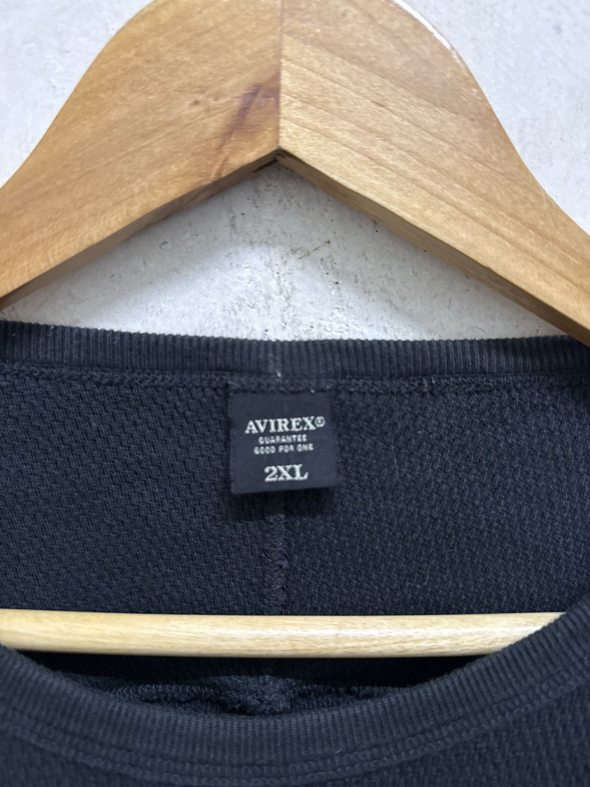 Avirex 2000s Avirex Spell Out Waffle Tees Size US XL / EU 56 / 4 - 5 Thumbnail