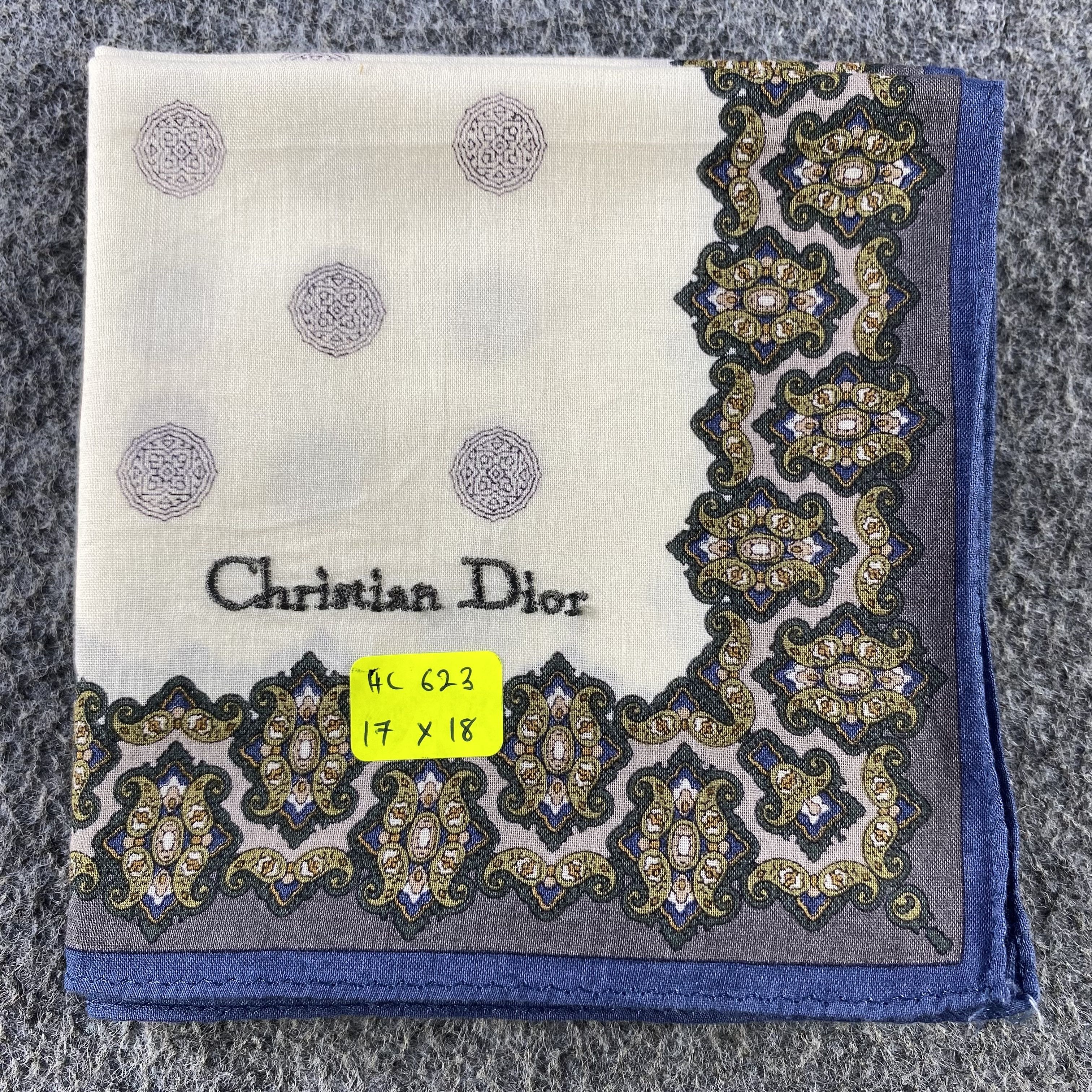 Vintage Christian Dior Handkerchief/Neckerchief/Bandana HC623 Size ONE SIZE - 6 Thumbnail