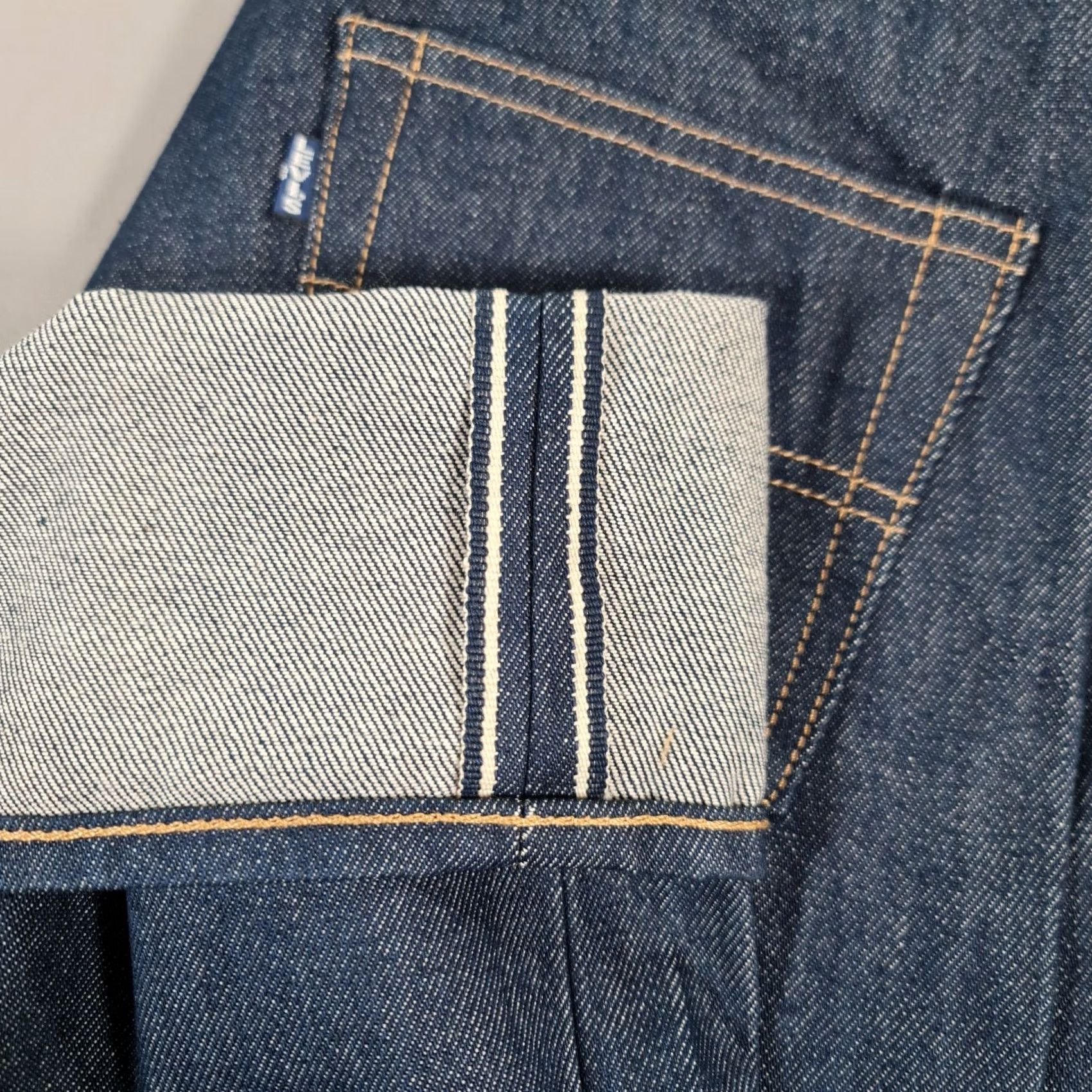 Levi's Levi's 501 Jeans Mens Blue W26 L32 Selvedge Regular Straight Leg 90s Classic USA Denim Jeans Size US 26 / EU 42 - 2 Thumbnail