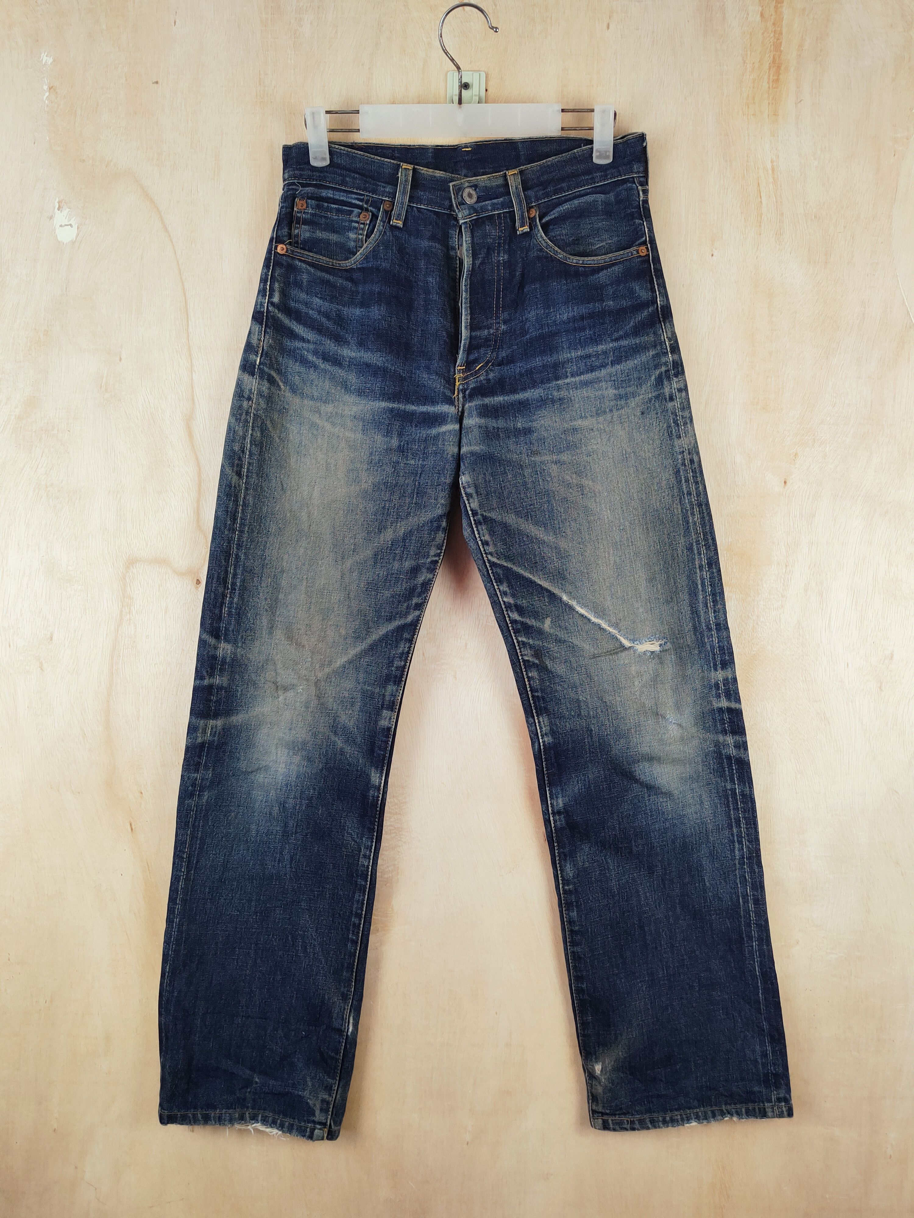 Levi's DL Levi's Big E selvedge Distressed Ripped Jeans #S2674 Size US 29 - 1 Thumbnail