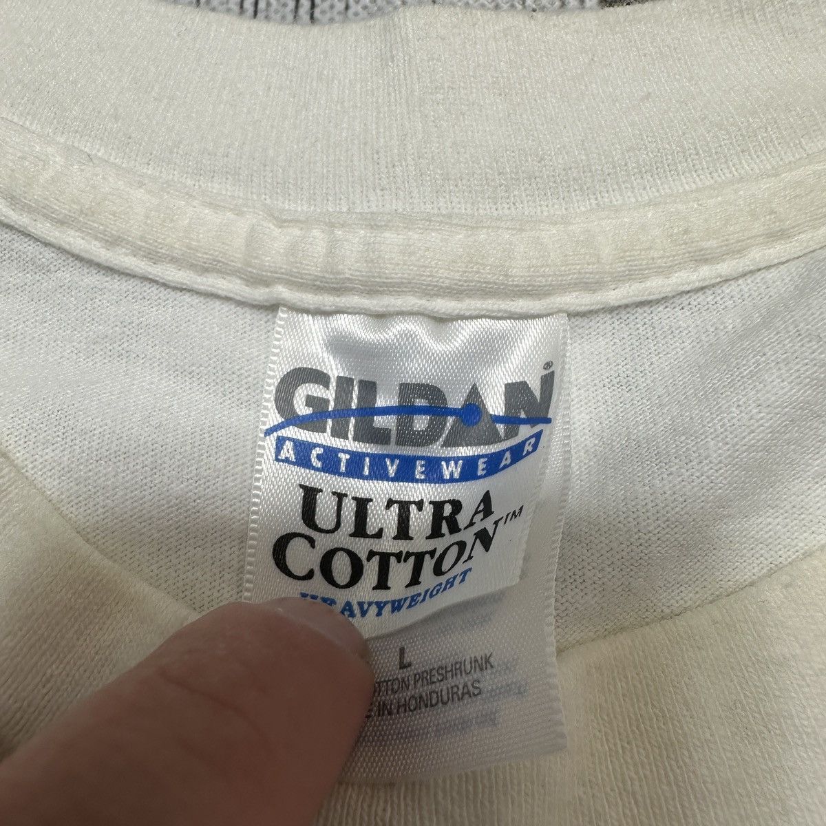 Gildan × Vintage Vintage Absolut tee Size US L / EU 52-54 / 3 - 4 Thumbnail