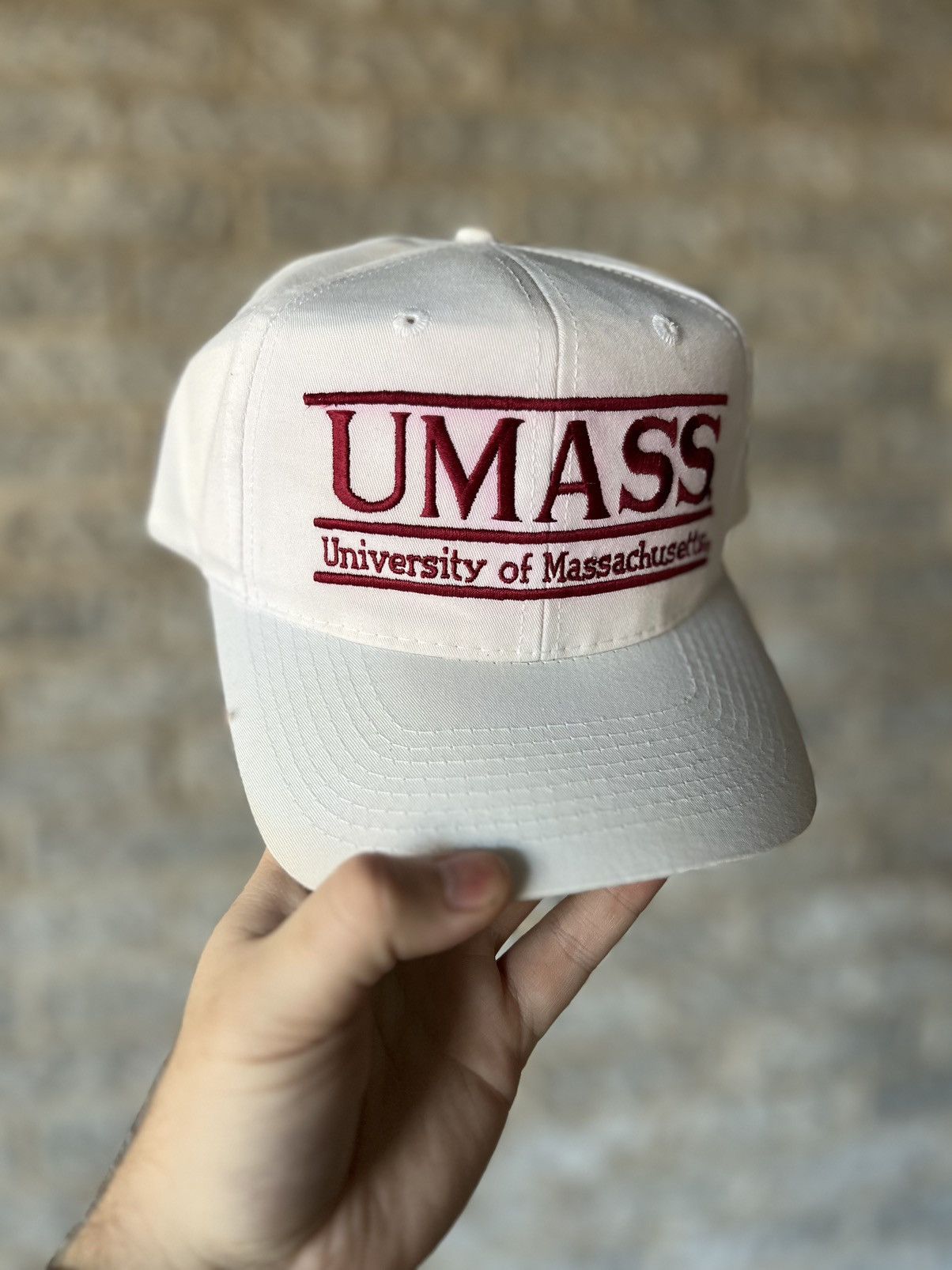 Sports Specialties × Vintage Vintage 90’s University of Massachusetts NCAA SnapBack Hat Size ONE SIZE - 1 Thumbnail