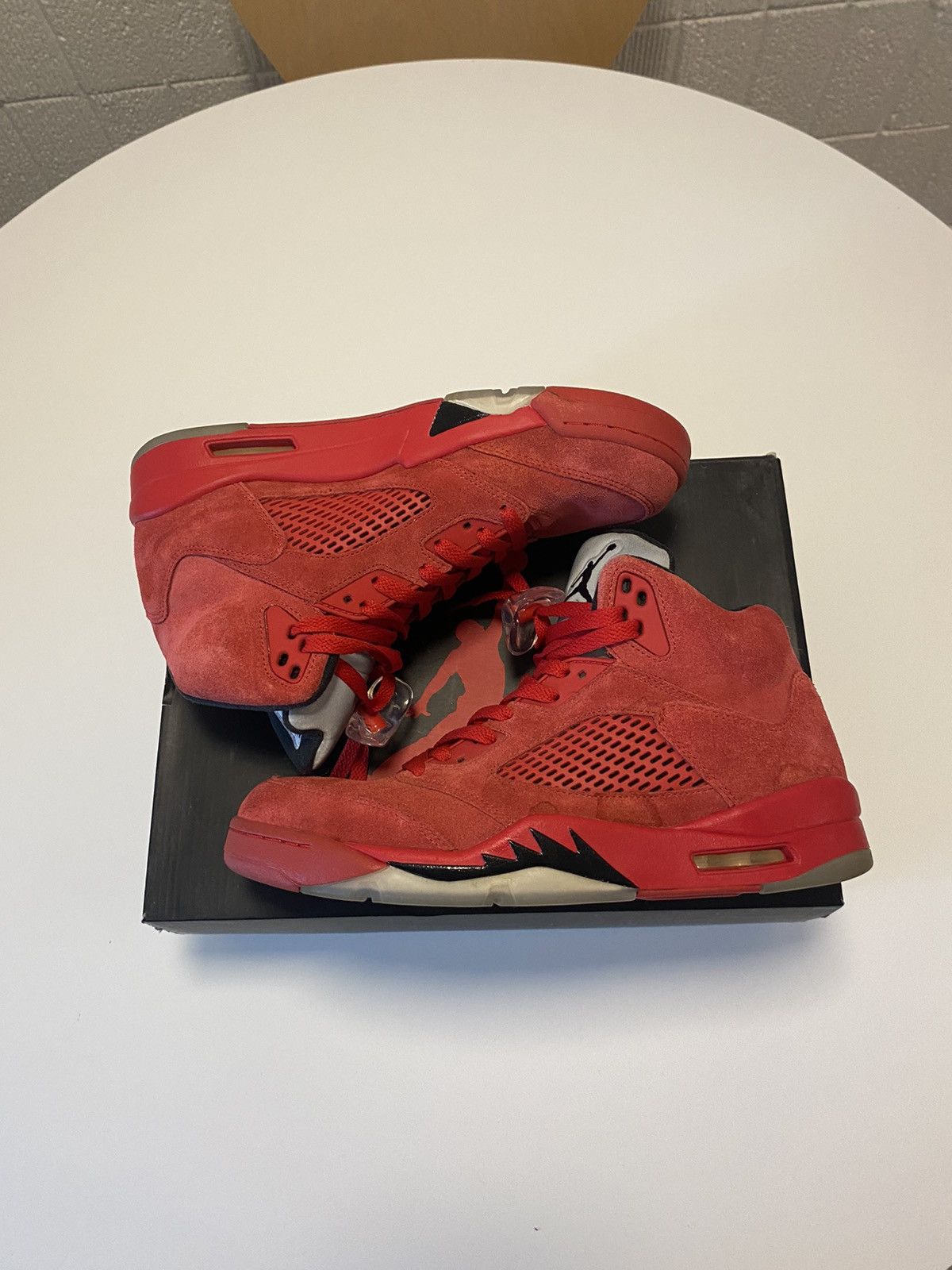 Air Jordan Retro 5 Red Suede 2017