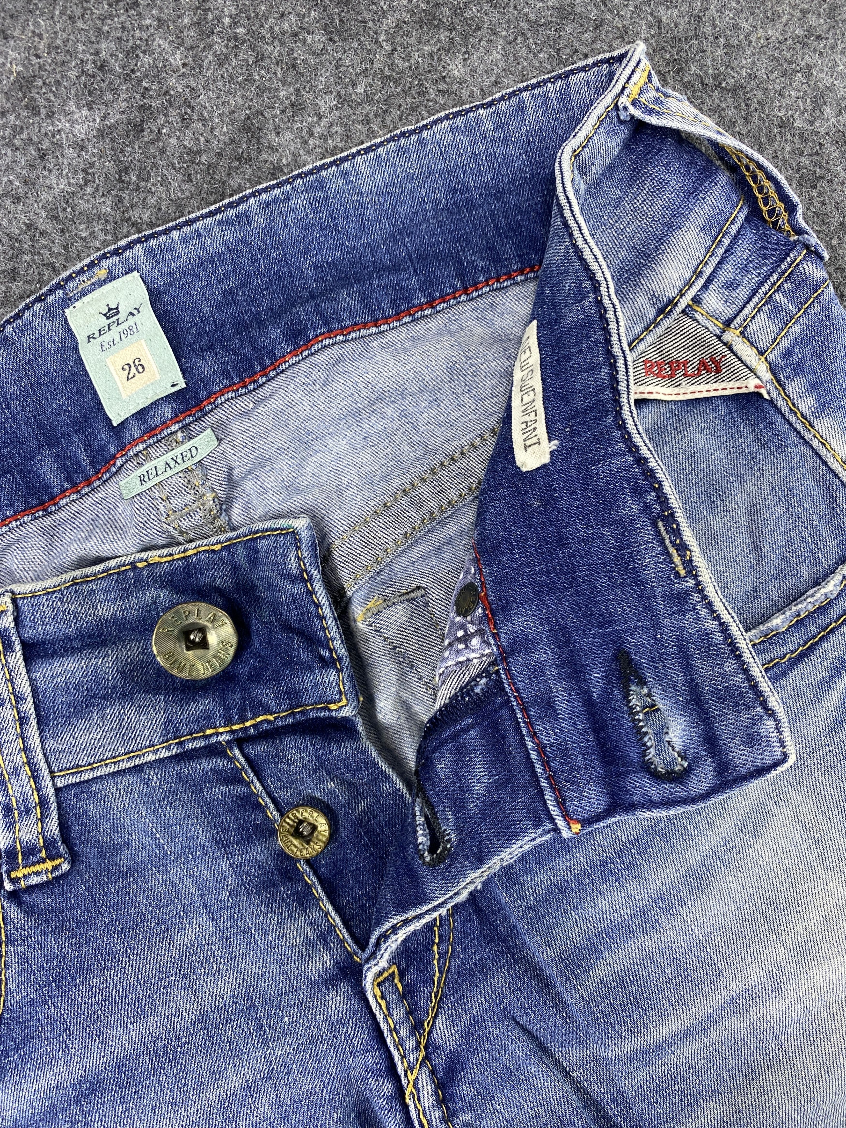 Jean Vintage Replay Distressed Blue Wash Denim- J1128 Size US 31 - 12 Thumbnail