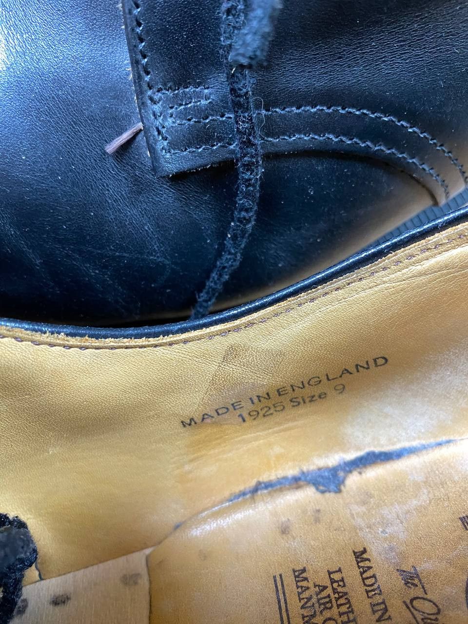 Dr. Martens 1980s Doc Martens Leather Derby Made In England Size US 9 / EU 42 - 13 Thumbnail