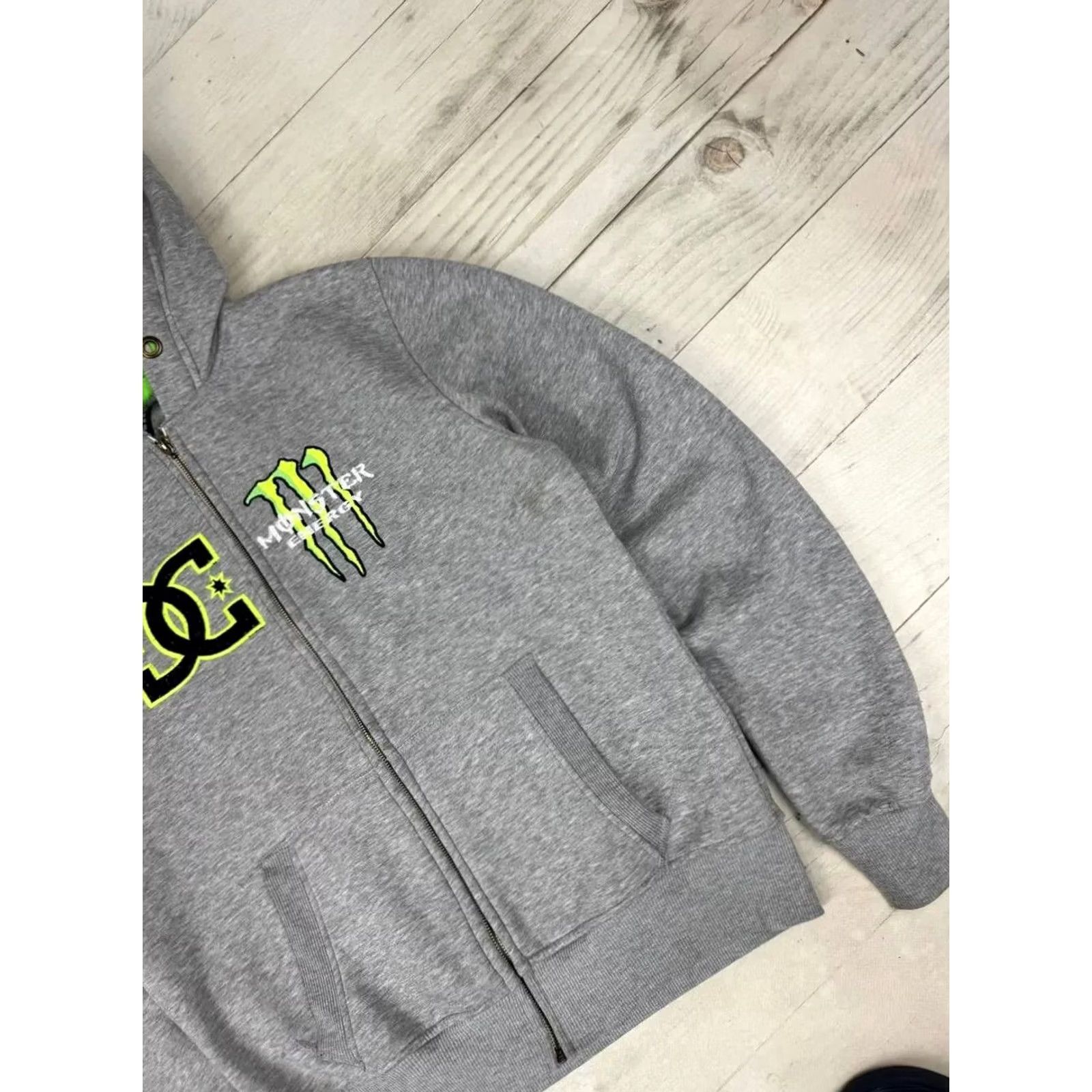 Logo 7 VINTAGE Monster Energy Hoodie DC Monster Energy Big Logo Full Zip Hooded Racing Men XL Gray Shirt Size US XL / EU 56 / 4 - 4 Thumbnail