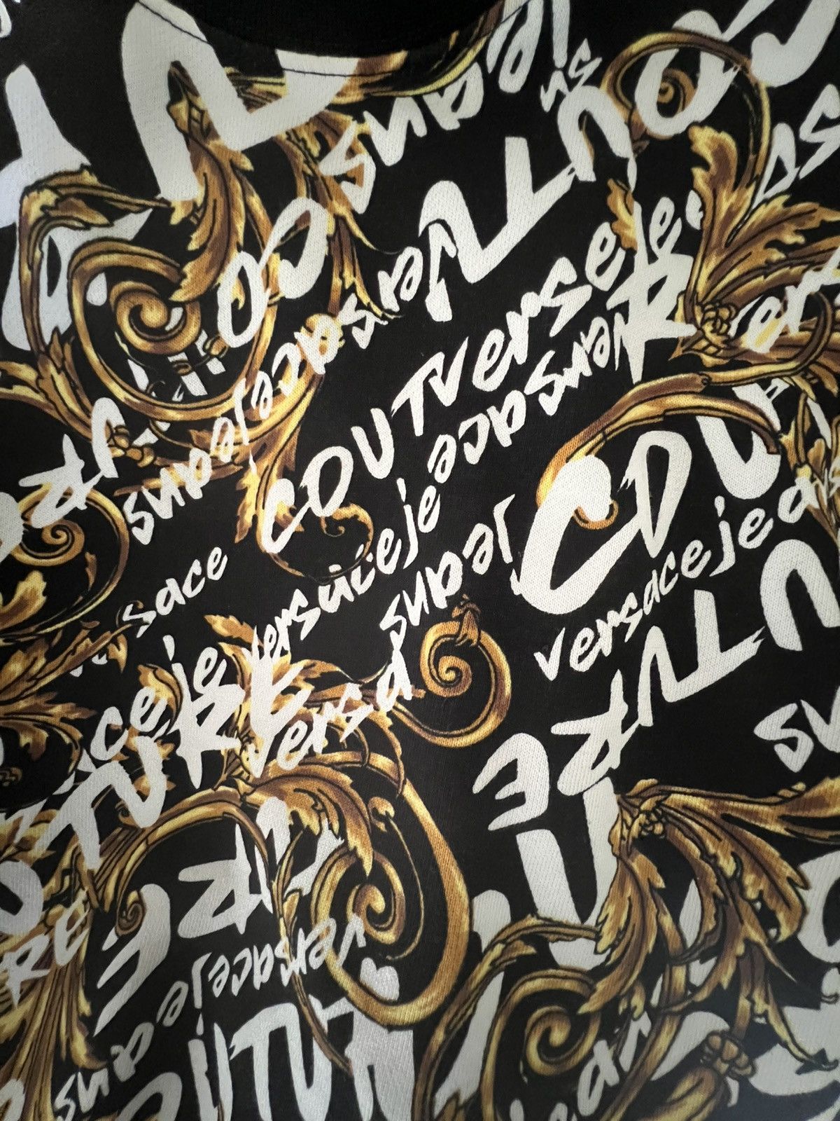 Versace Jeans Couture Versace jeans couture sweatshirt Size US S / EU 44-46 / 1 - 4 Thumbnail