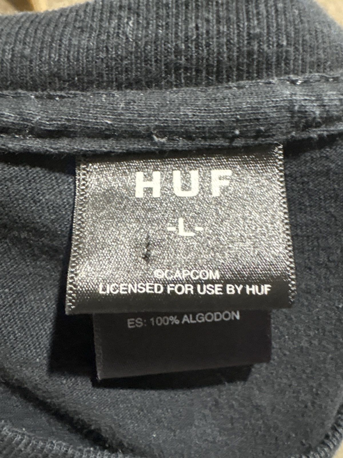 Huf × Street Fighter huf x street fighter black long sleeve Size US L / EU 52-54 / 3 - 3 Thumbnail