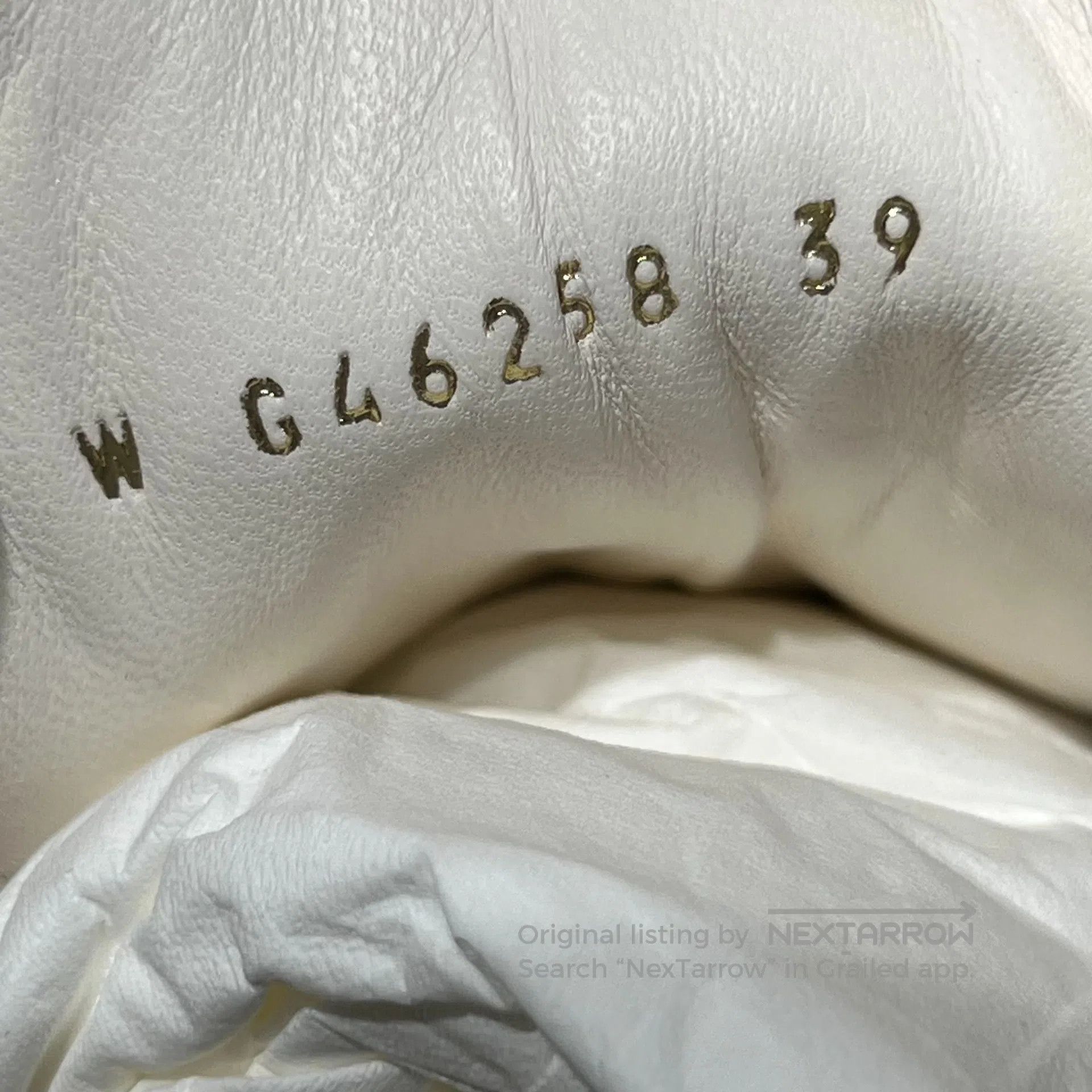 Chanel Chanel 25B Bestseller: Black and White Spliced Leather Thi Size US 8.5 / IT 38.5 - 8 Thumbnail