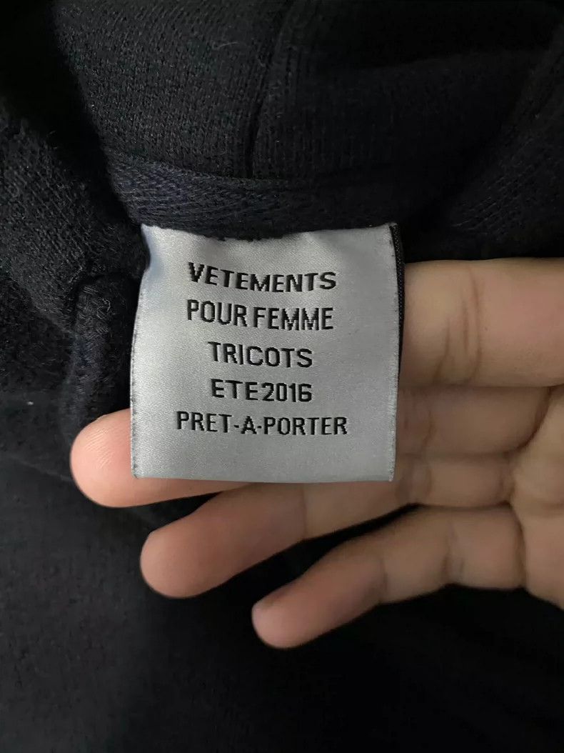 Vetements Vetements Definition instruction sweater Size US S / EU 44-46 / 1 - 5 Thumbnail