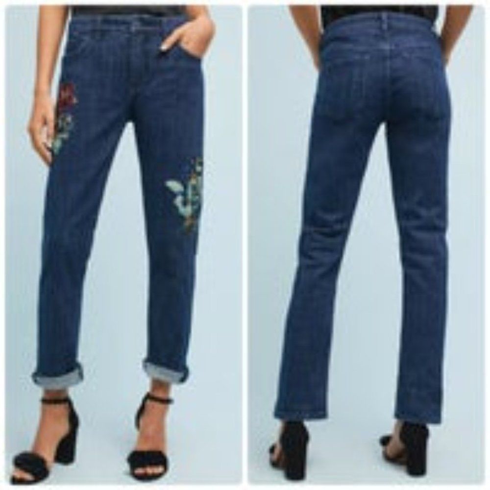 Anthropologie Anthropologie Pilcro Size 28 Boyfriend Jeans with Sequin Design Size 28" / US 6 / IT 42 - 4 Thumbnail