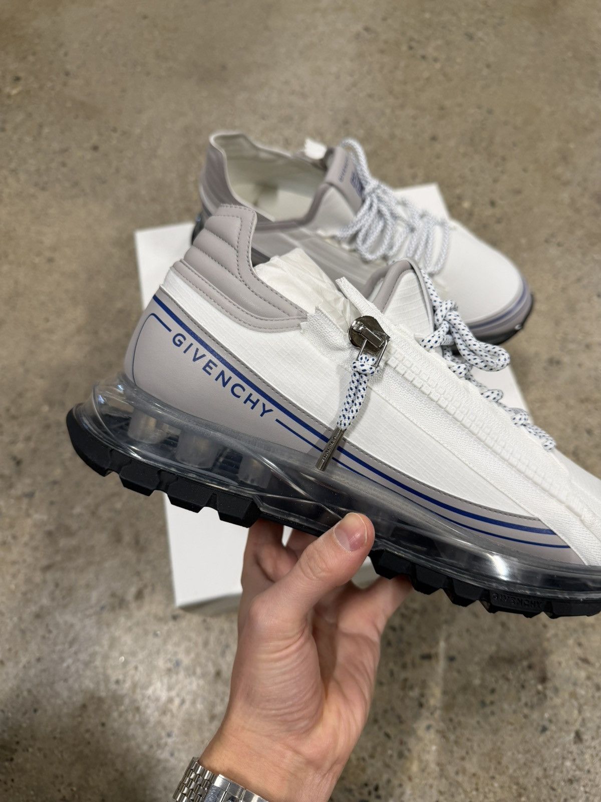 Givenchy Givenchy Spectre Runner Sneaker NEW 900$ Size US 12 / EU 45 - 2 Thumbnail