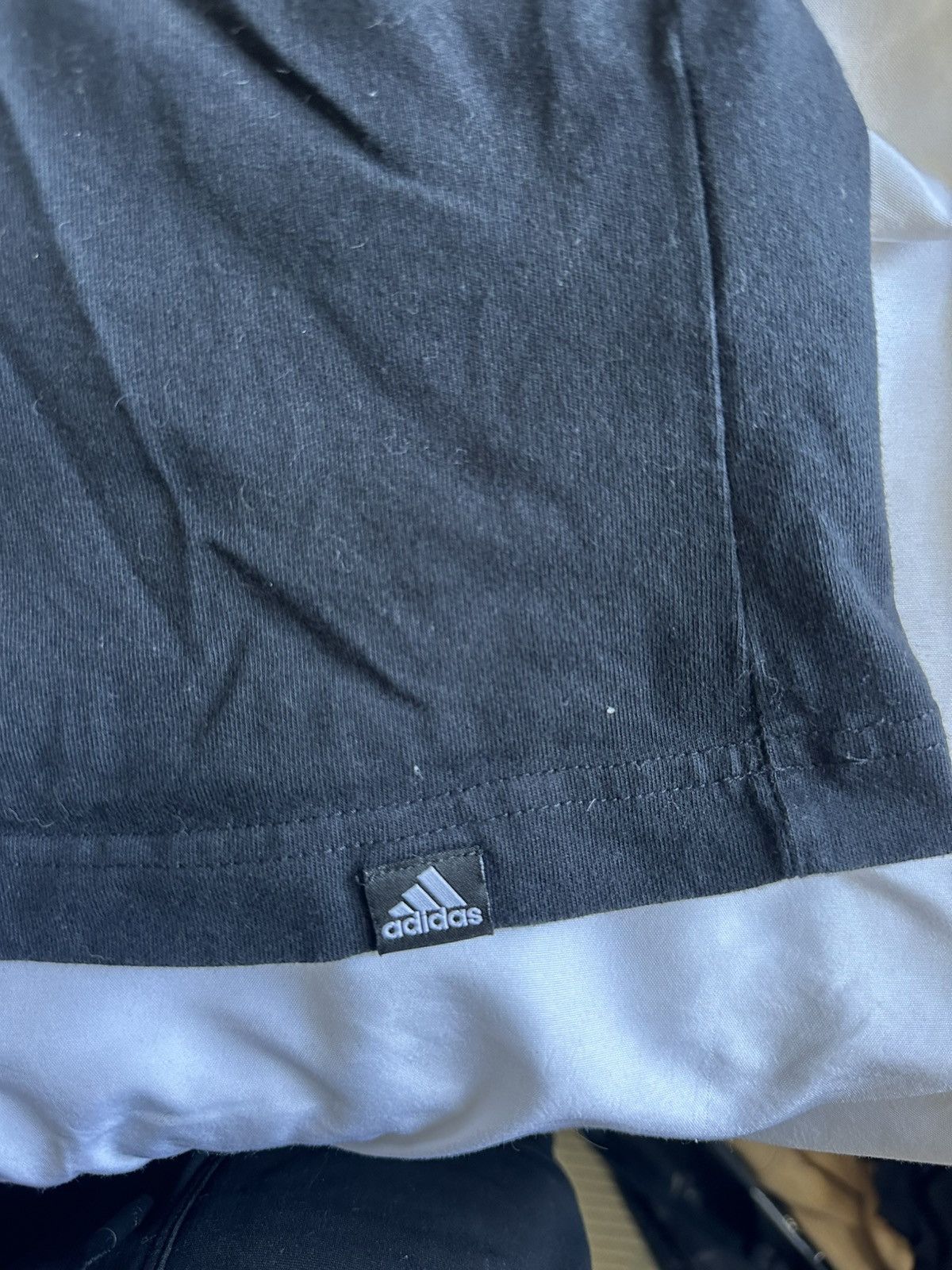 Adidas Adidas t shirt Size US S / EU 44-46 / 1 - 3 Thumbnail