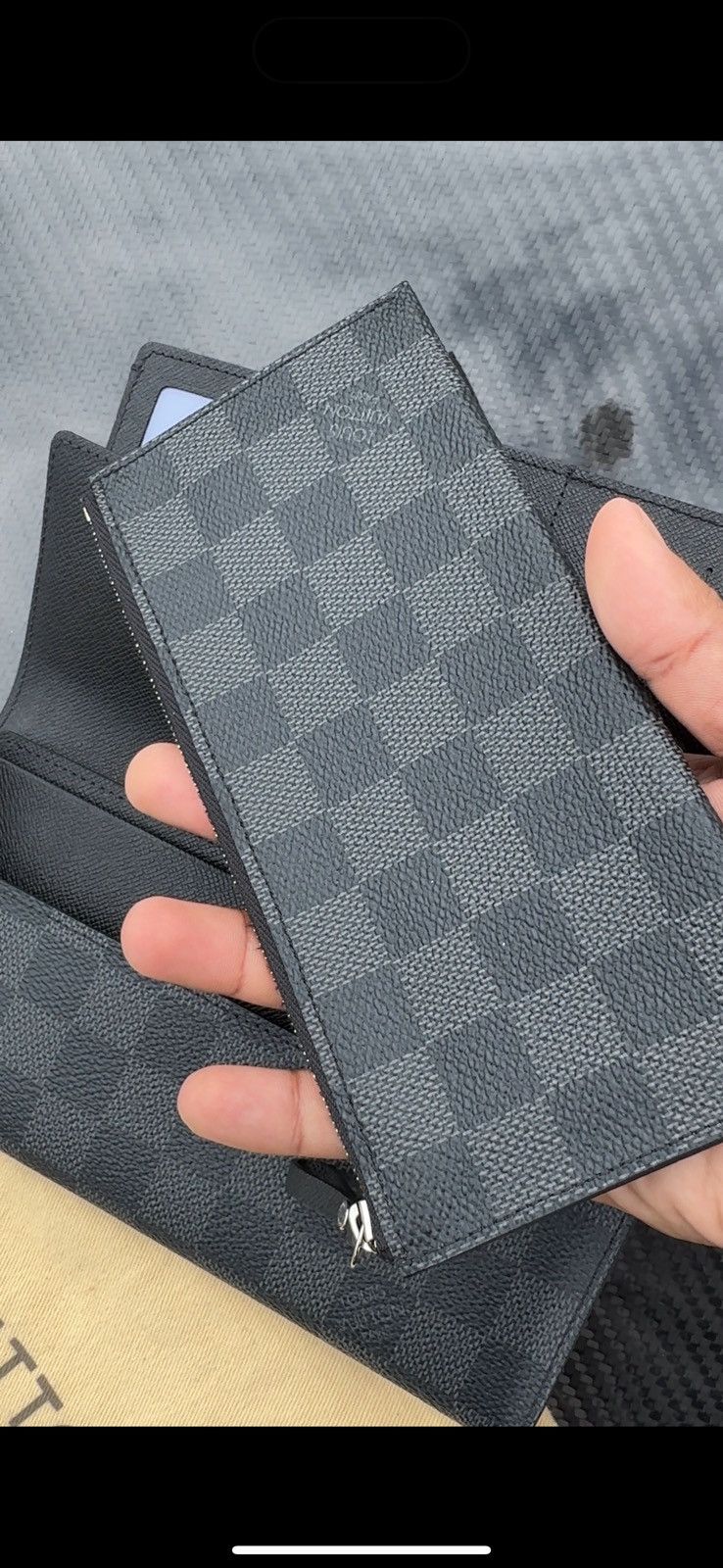 Louis Vuitton LOUIS VUITTON 🔥 BLACK AND GREY MONOGRAM POCKETBOOK (LIMITED) Size ONE SIZE - 16 Thumbnail