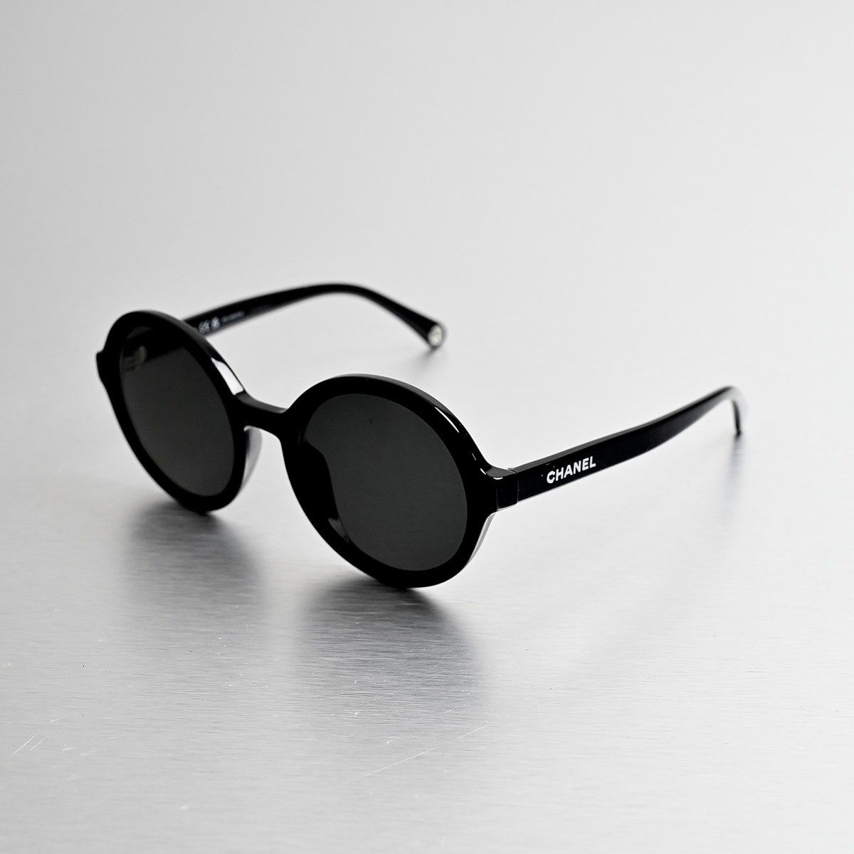 Chanel CHANEL 0CH5522U SUNGLASSES Size ONE SIZE - 1 Thumbnail