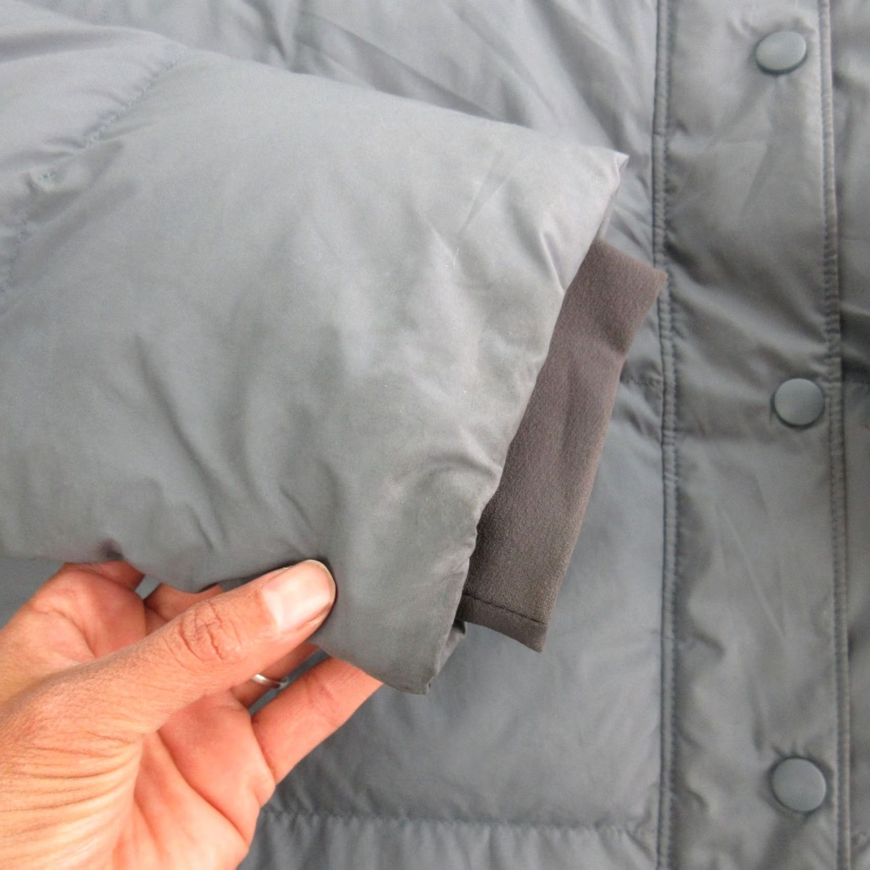 Patagonia Patagonia Jacket Womens XL Gray Down Puffer Quilted Full Zip Pockets Warm Size XL / US 12-14 / IT 48-50 - 5 Thumbnail