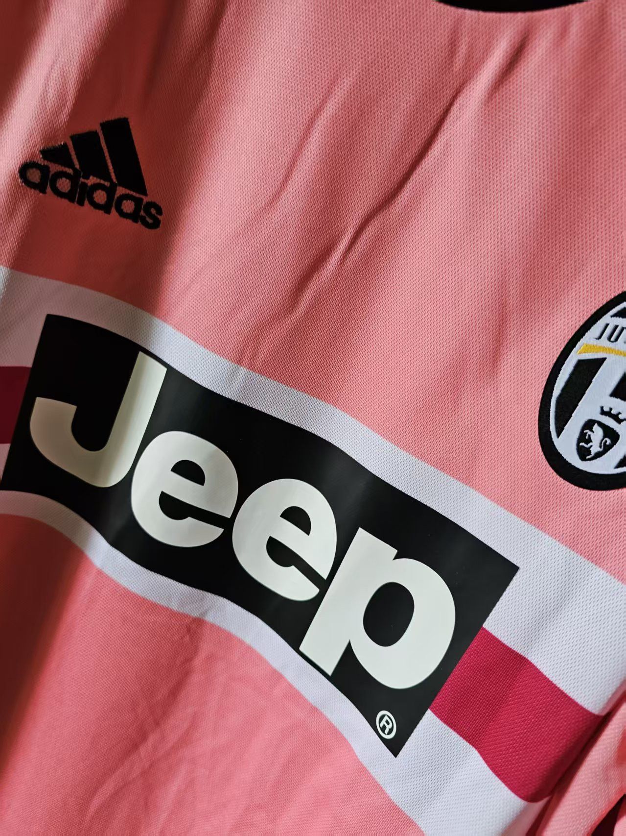 Other 2015 2016 Juventus Jersey Pink Size US L / EU 52-54 / 3 - 3 Thumbnail