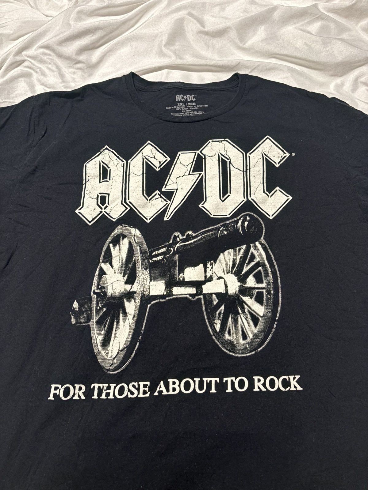 AC/DC AC/DC Black 90s Band T-Shirt Canon Rock 2XL “About To Rock” Size US L / EU 52-54 / 3 - 3 Thumbnail