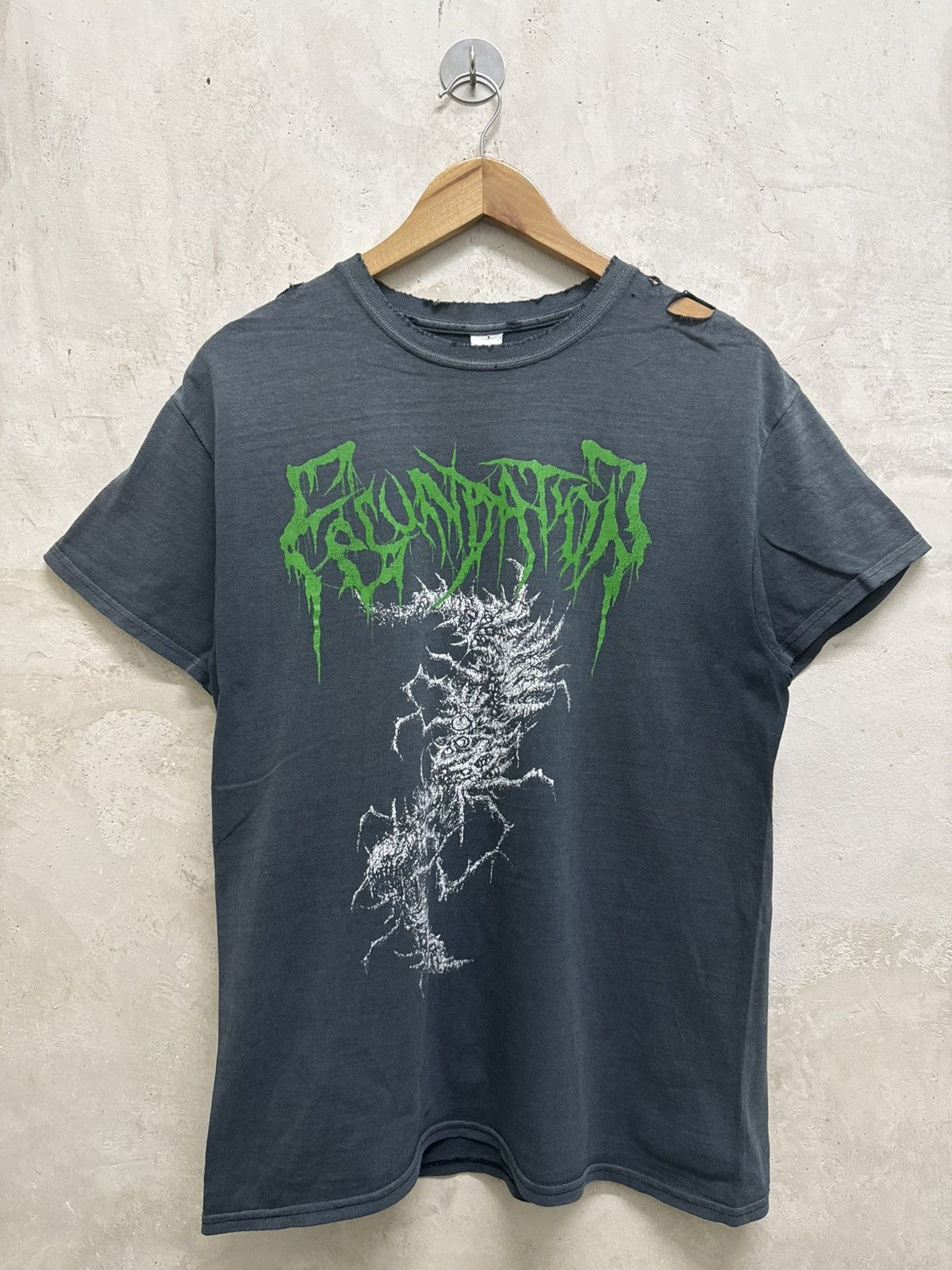 Band Tees Distressed Fecundation Thrash Death Metal Band Tees Size US S / EU 44-46 / 1 - 1 Thumbnail