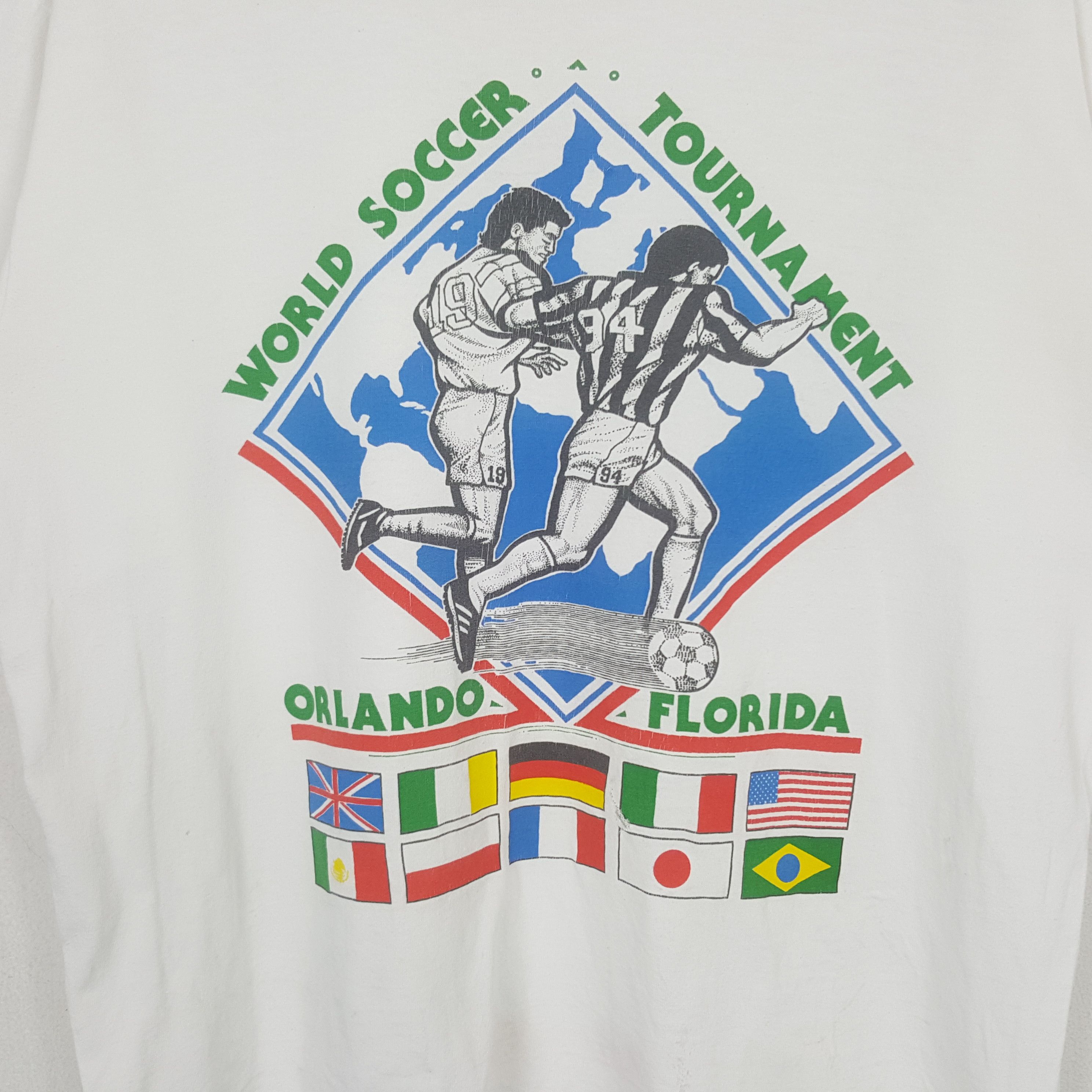 Vintage Vintge World Soccer Tournament Florida Tshirt C299N43 Size US L / EU 52-54 / 3 - 2 Thumbnail