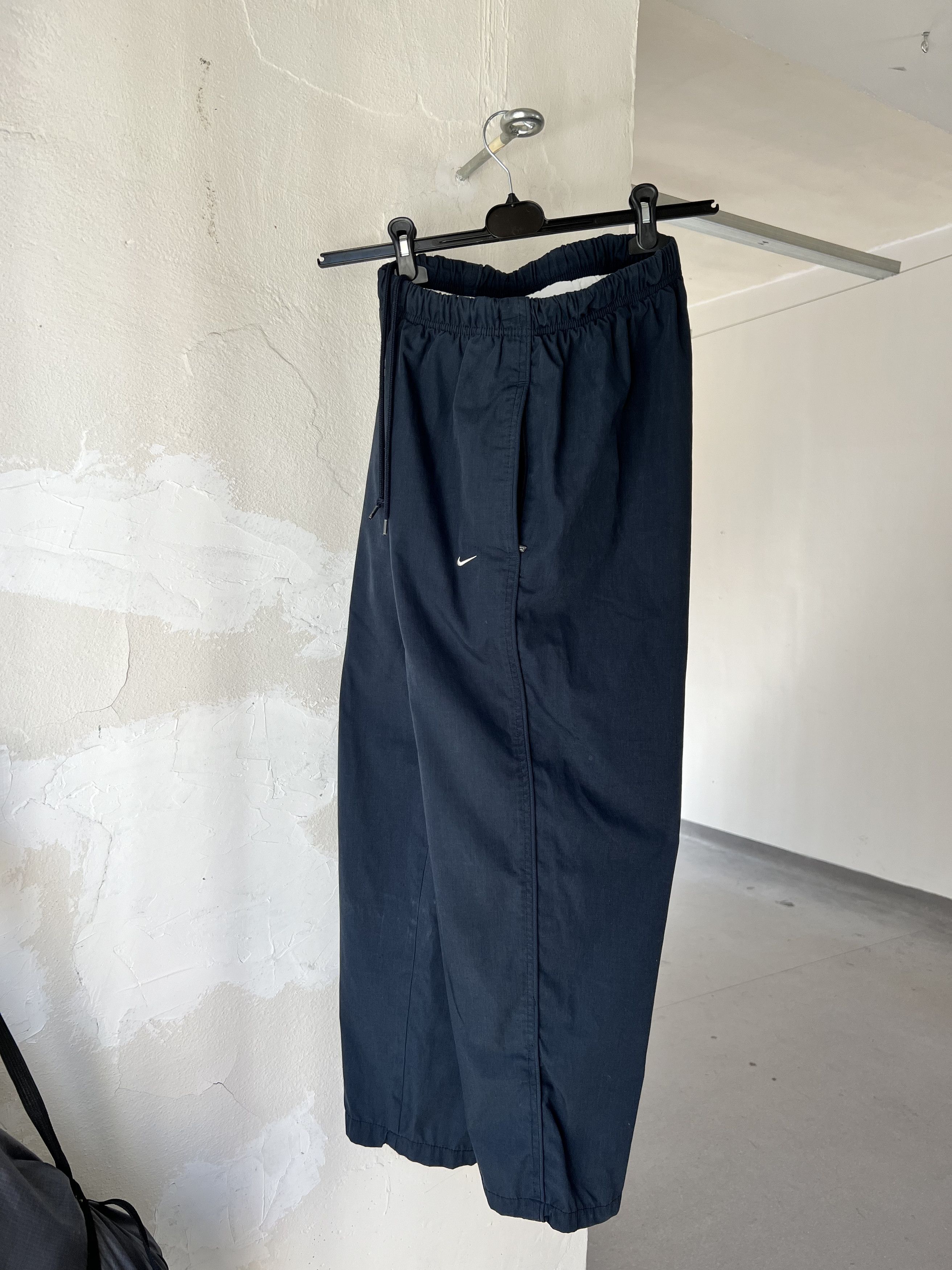 Nike ACG Nike Nylon Baggie Vintage Sport Pants y2k swoosh Size US 30 / EU 46 - 4 Thumbnail