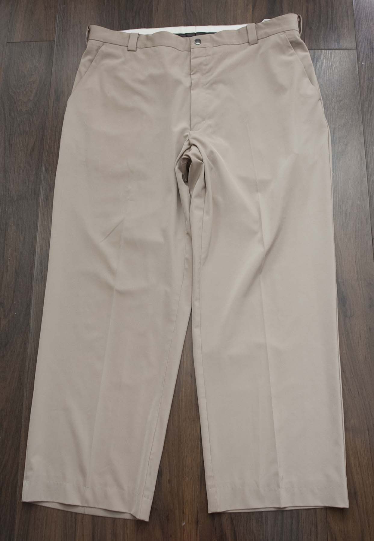 Tiger Woods Tiger Woods Pants Size 38x29 Pale Brown Size US 38 / EU 54 - 1 Thumbnail