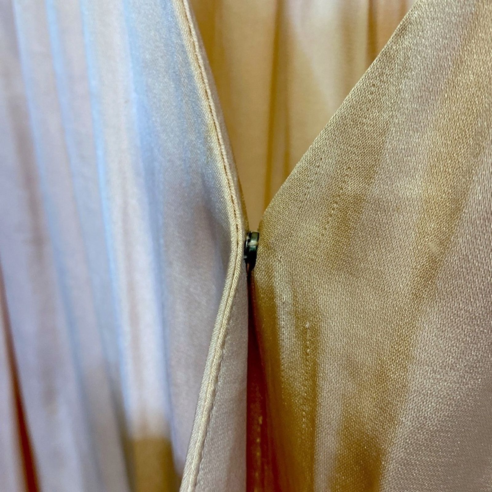 Other Silky soft, blush coke faux wrap top Size XS / US 0-2 / IT 36-38 - 3 Thumbnail