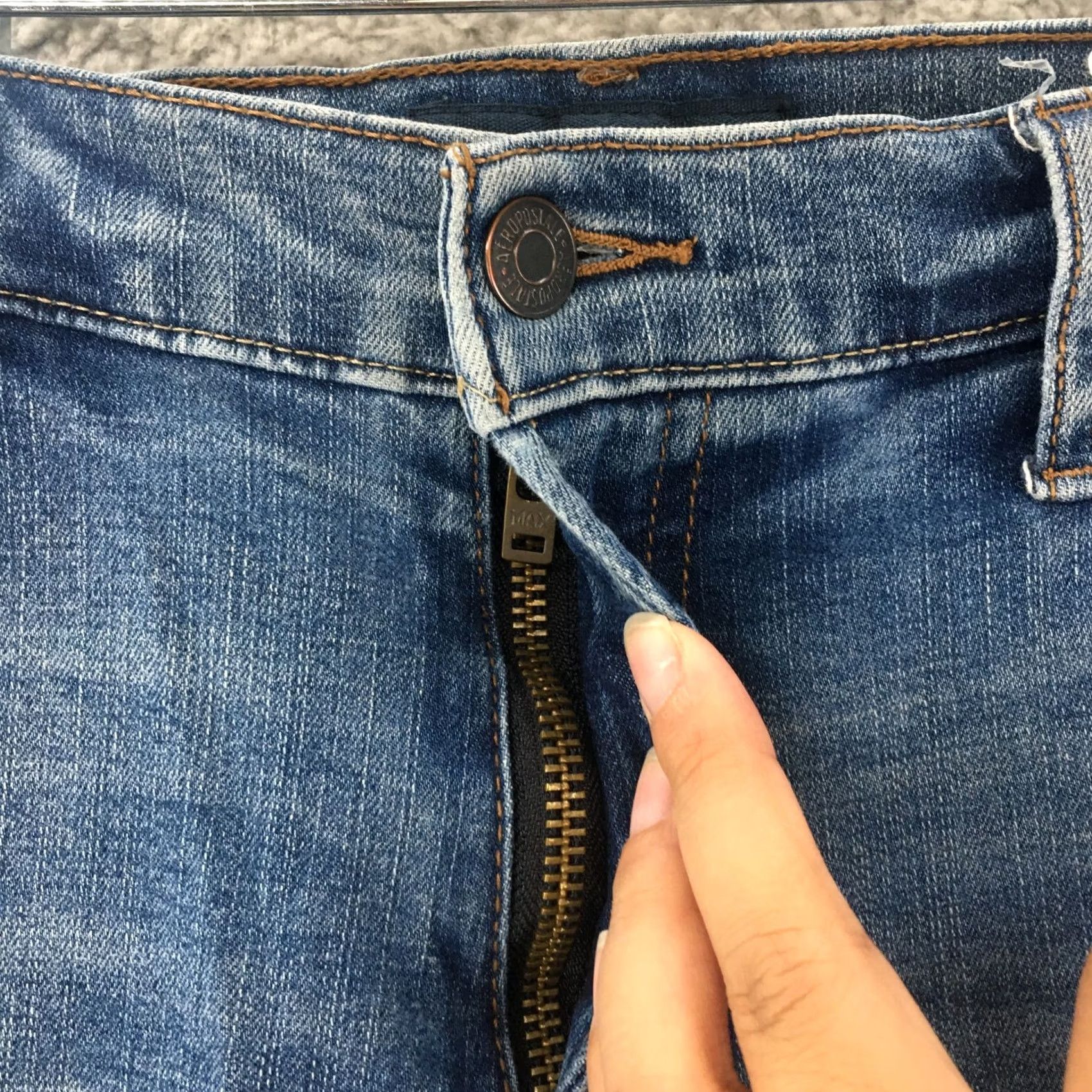 Vintage Aéropostale Flex Effects Skinny Jeans Womens 33/32 Blue Distressed Raw Hem Zip Jeans Size 24" / US 00 / IT 34 - 5 Thumbnail