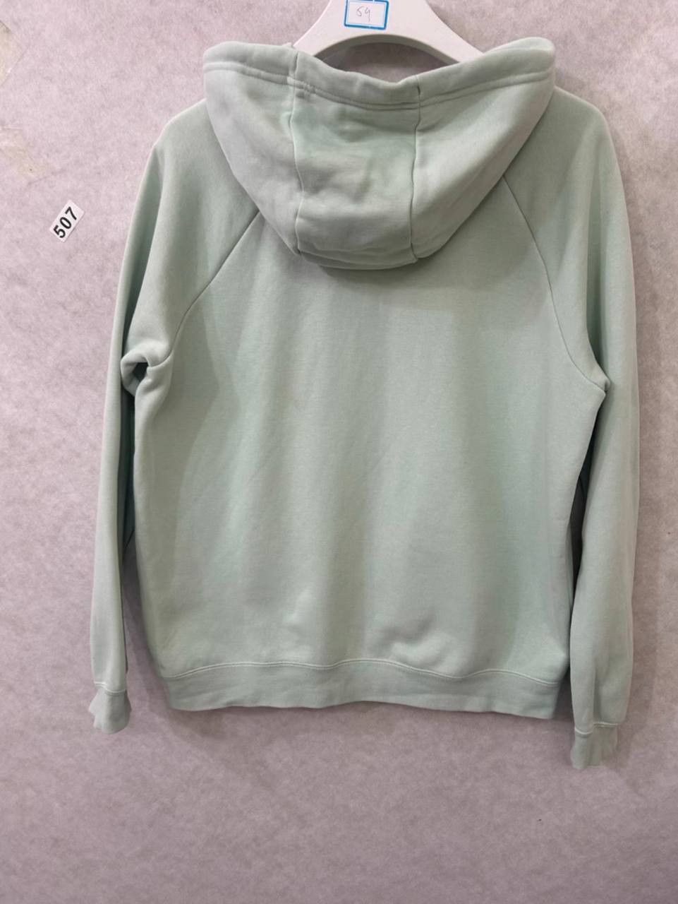 Nike A practically new Nike sweatshirt in mint green Size US XL / EU 56 / 4 - 2 Thumbnail