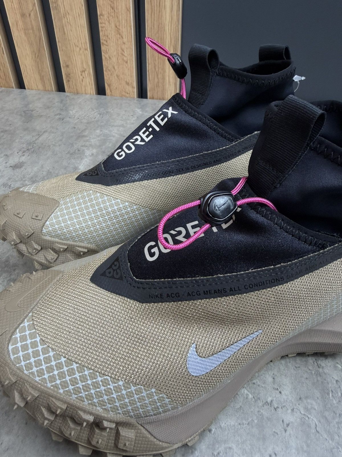 Nike ACG Nike ACG Mountain Fly Gore-Tex Khaki Size 35.5 Size US 5.5 / IT 35.5 - 8 Thumbnail