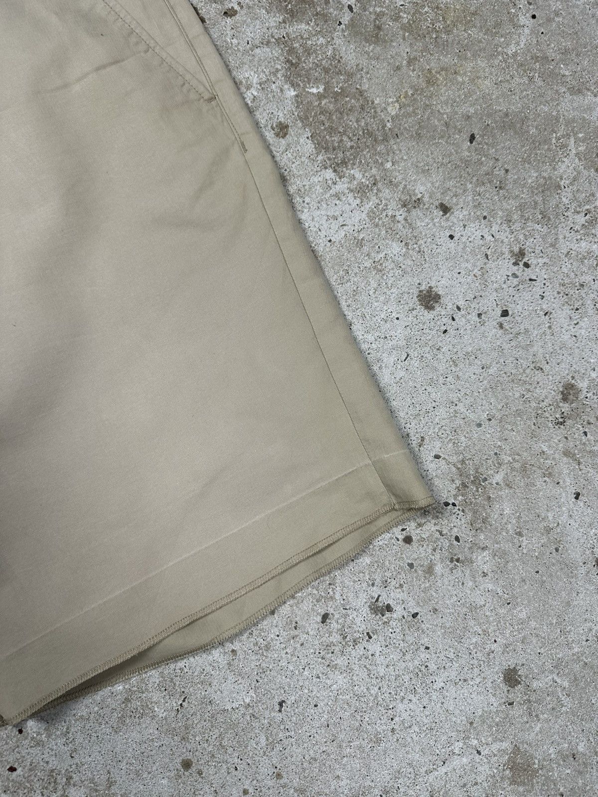 Prada Prada 2015 Beige Casual Chino Shorts Size US 36 / EU 52 - 7 Thumbnail