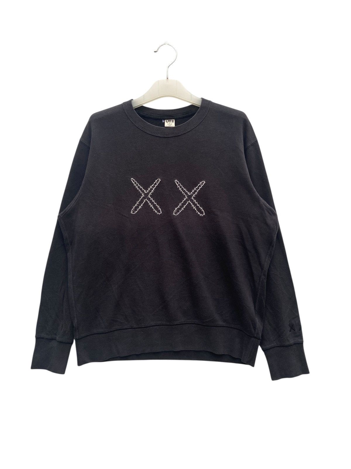 Kaws × Peanuts × Uniqlo Uniqlo Kaws Sweatshirt Size US L / EU 52-54 / 3 - 2 Thumbnail