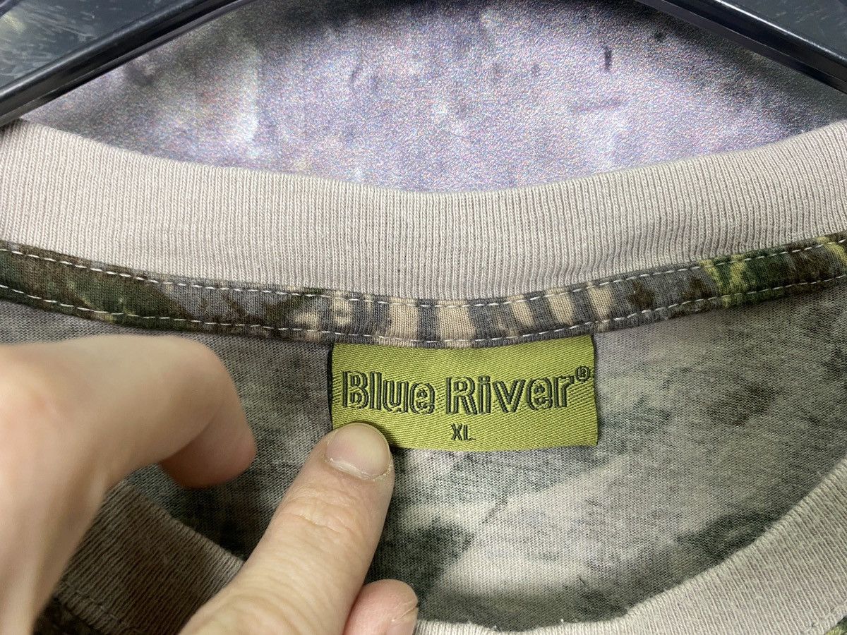 Japanese Brand Men’s Blue River T-Shirt Camo Vintage Size XL Size US XL / EU 56 / 4 - 4 Thumbnail