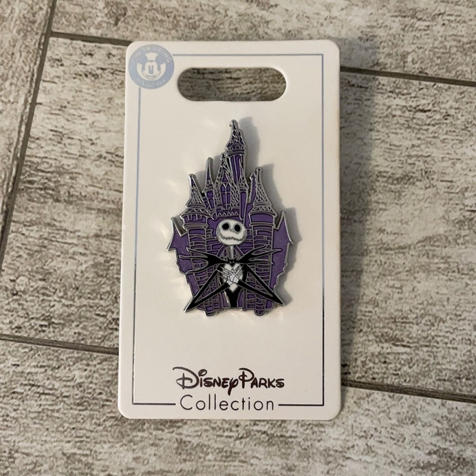 Disney NWT Disney Parks Jack Skellington Pin Size ONE SIZE - 1 Thumbnail