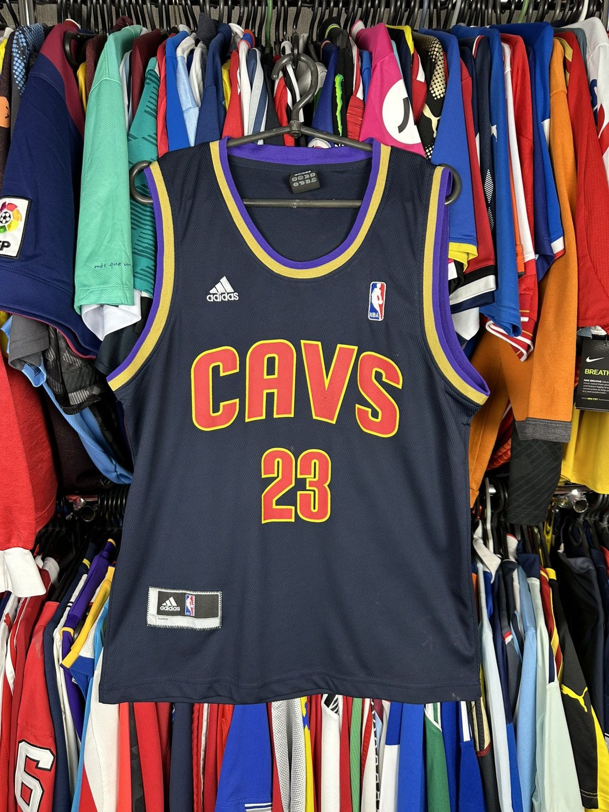 Other Adidas NBA Cavs James 23 Basketball Jersey Tank Top Size US S / EU 44-46 / 1 - 1 Thumbnail