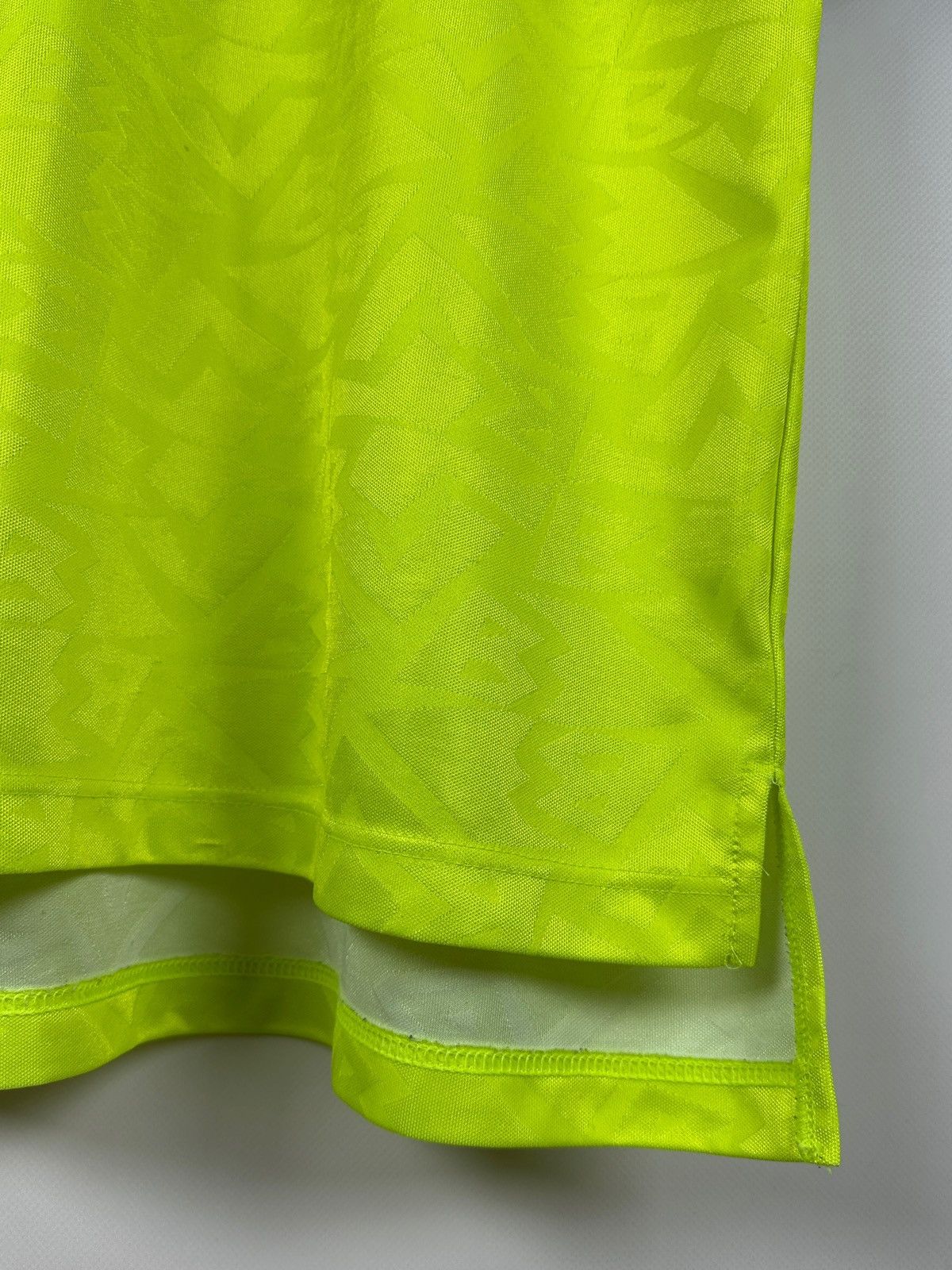 Nike 1995/96 Nike Borussia Dortmund Deutschmeister Soccer Jersey Size US L / EU 52-54 / 3 - 9 Thumbnail