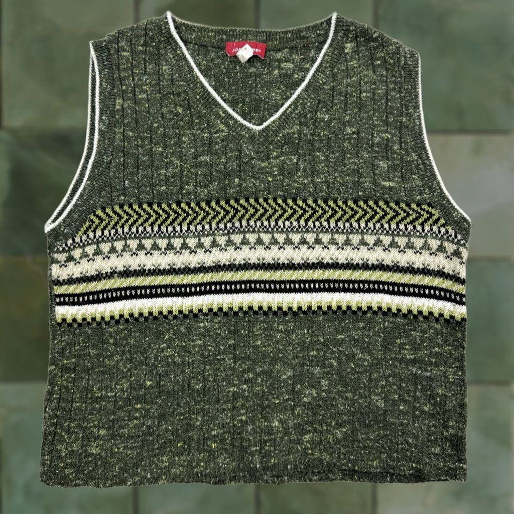 Jordache VINTAGE Jordache Sweater Vest Womens Large Striped 1980s Classic Hipster Knit Shirt Size L / US 10 / IT 46 - 1 Thumbnail
