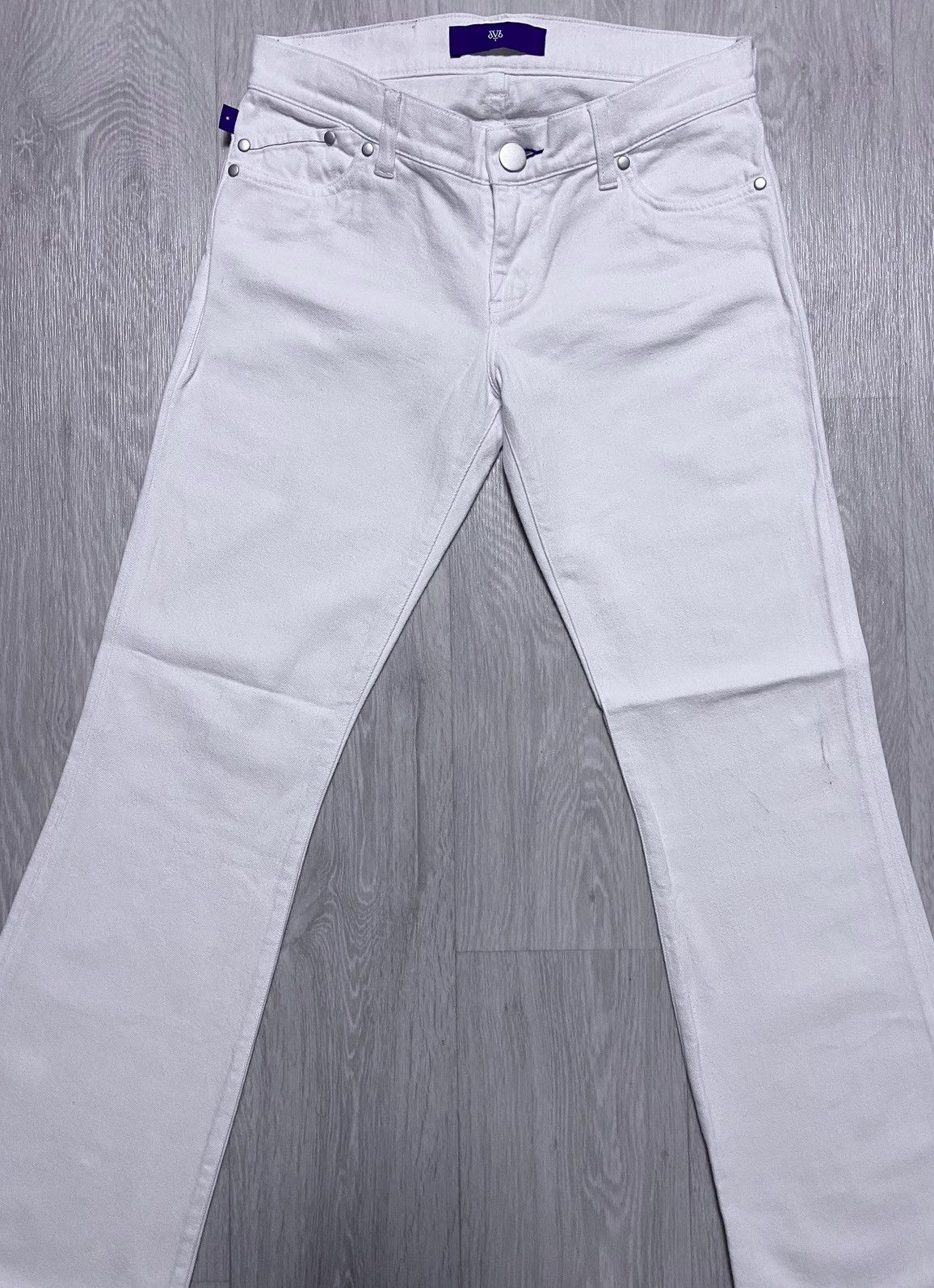 Victoria Beckham Victoria Beckham White Flared Jeans Denim Embroidered Logo Size 27" / US 4 / IT 40 - 8 Thumbnail