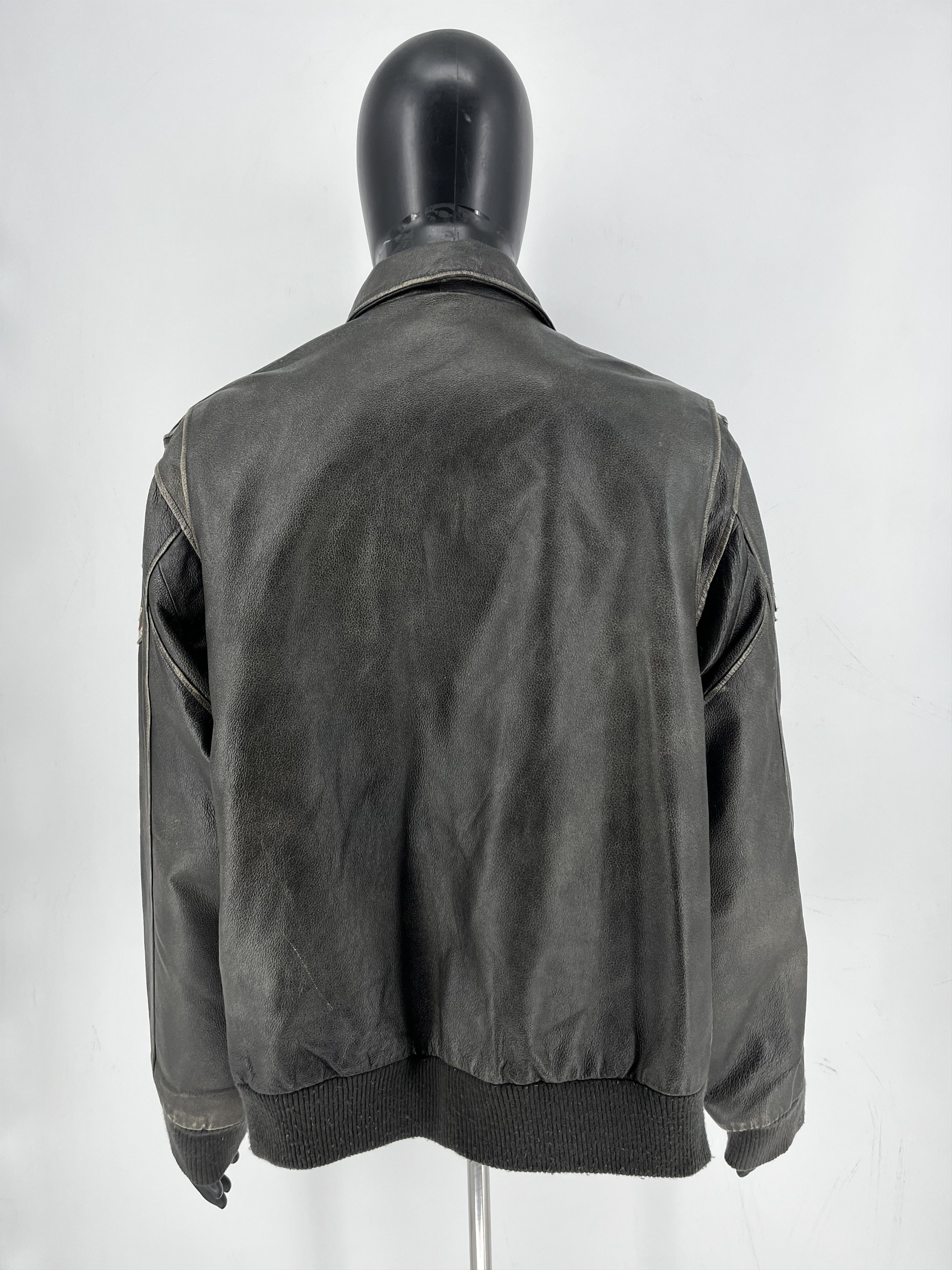 Leather Explorer Vtg Leather Bomber Jacket – Distressed Patina 90s Size US XXL / EU 58 / 5 - 11 Thumbnail
