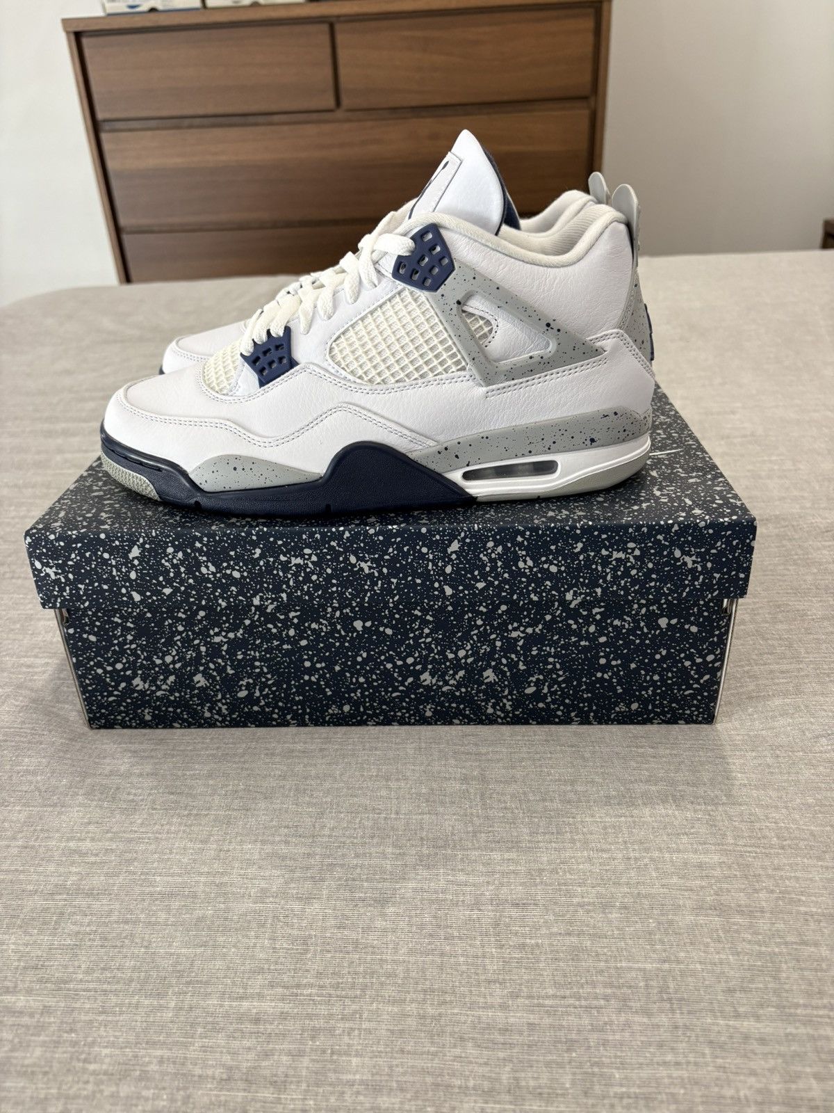 Jordan Brand × Nike Jordan 4 white midnight navy Size US 10 / EU 43 - 2 Thumbnail