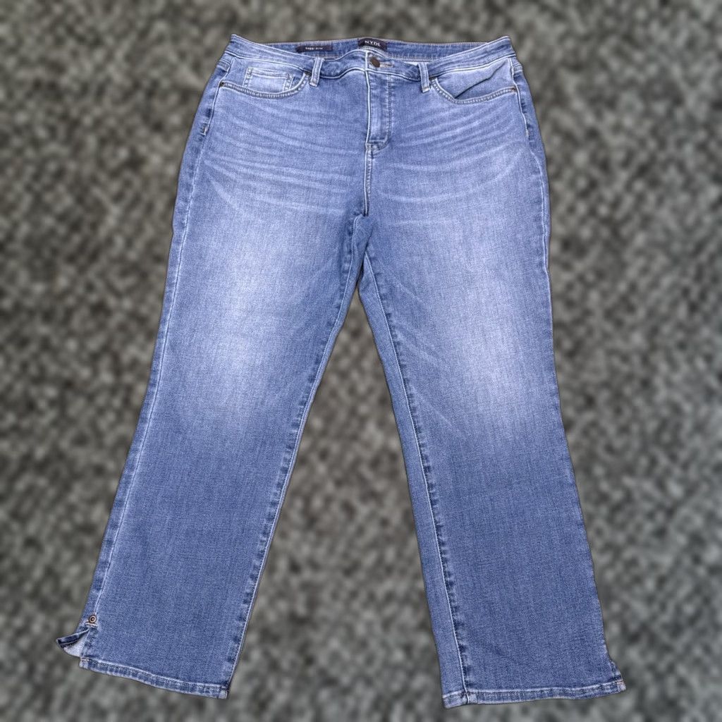 NYDJ NYDJ Jeans Womens 14P Petite Mid Rise Stretch Denim 5-Pocket City Blue Slim Tapered Size 36" / US 14 / IT 50 - 1 Thumbnail