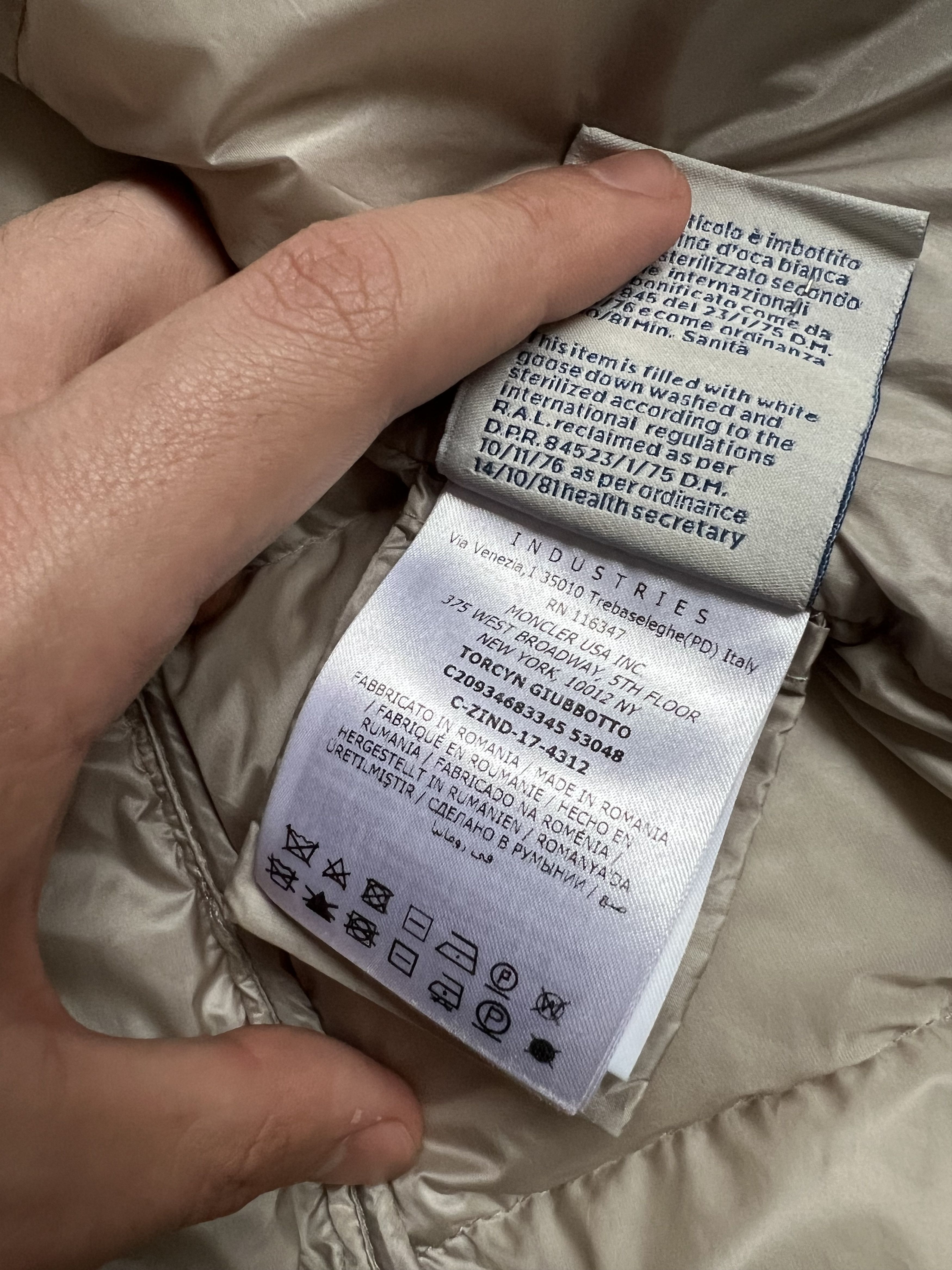 Moncler Moncler Torcyn Giubbotto Beige Padded Coat Women’s Size XL / US 12-14 / IT 48-50 - 6 Thumbnail
