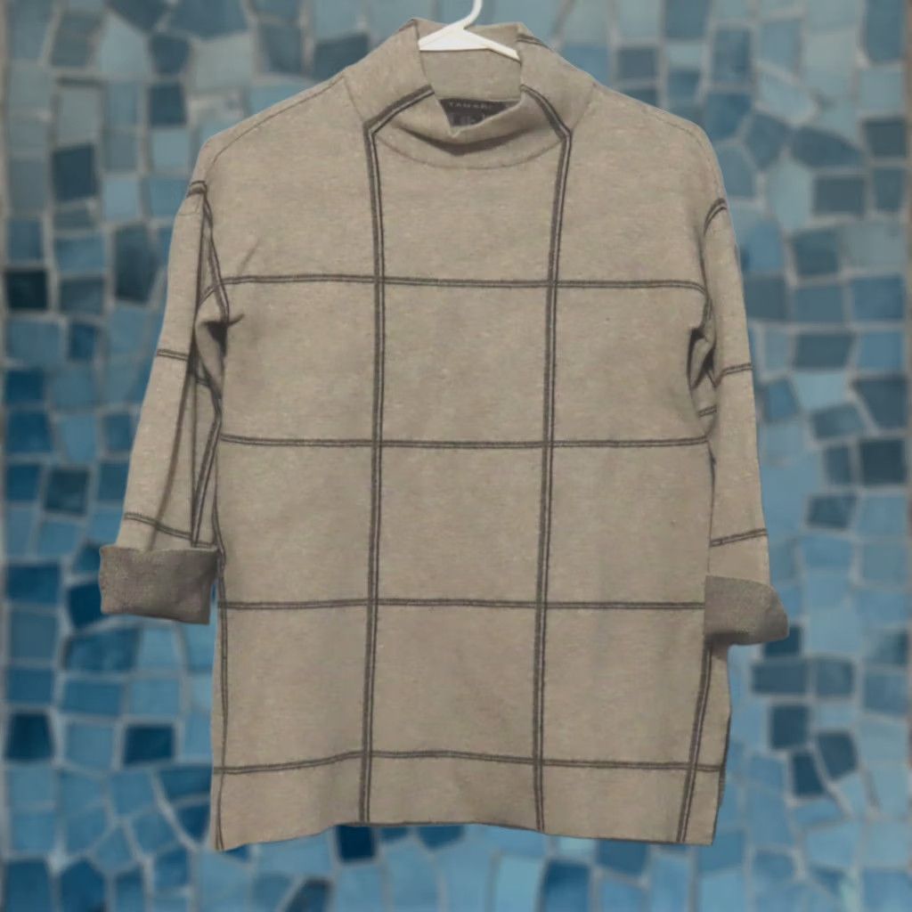 Vintage Tahari Sweater Womens XS Gray Women Mock Turtleneck Black Lines and Upturned Cuffs Size XS / US 0-2 / IT 36-38 - 1 Thumbnail
