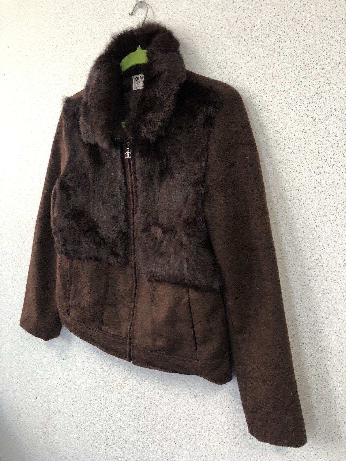Chanel Chanel Faux Fur Jacket Size M / US 6-8 / IT 42-44 - 2 Thumbnail