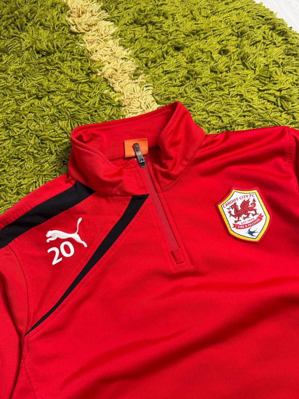 Puma × Vintage Vintage Puma 2014 FC Cardiff City Jersey #20 NOONE Size US M / EU 48-50 / 2 - 2 Thumbnail