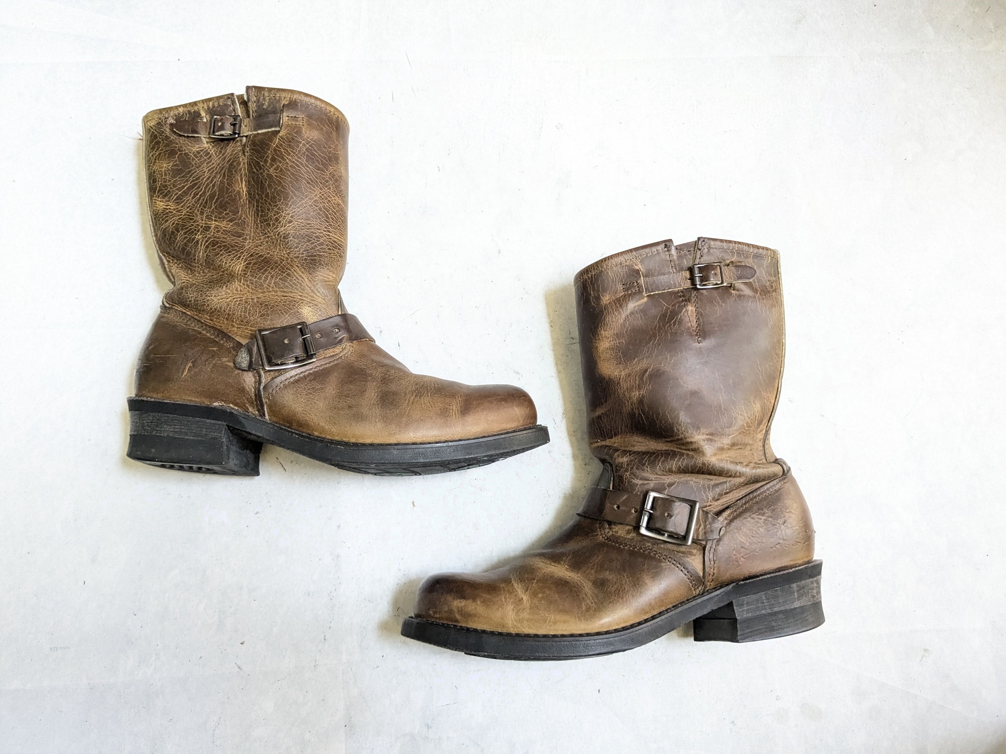 Frye Frye Engineer Boots Brown 9 M Leather Strap Buckle Size US 9 / EU 42 - 1 Thumbnail