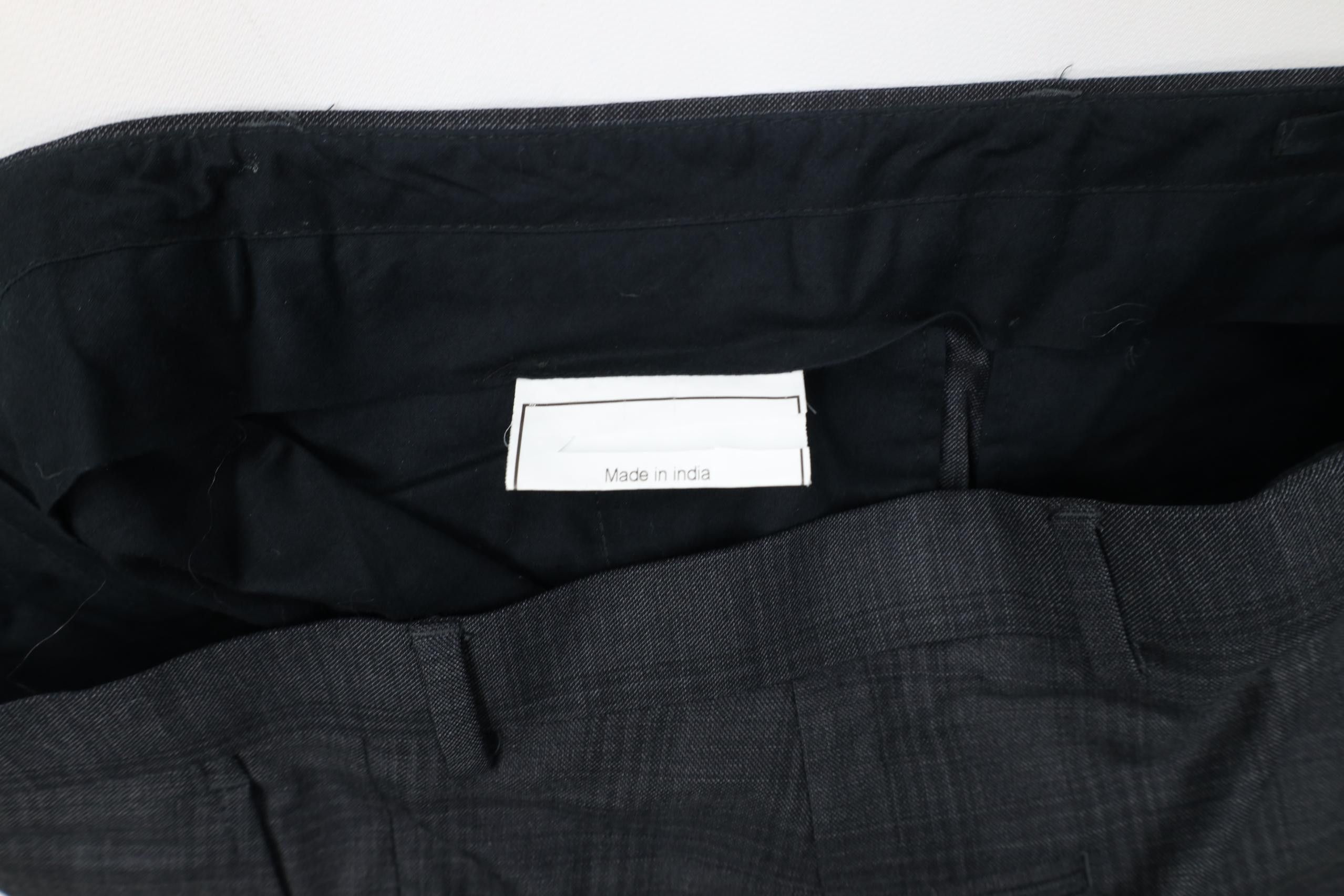 Vintage Vintage 90s Y2K Streetwear Chino Pants Trousers Gray Plaid Size US 36 / EU 52 - 7 Thumbnail
